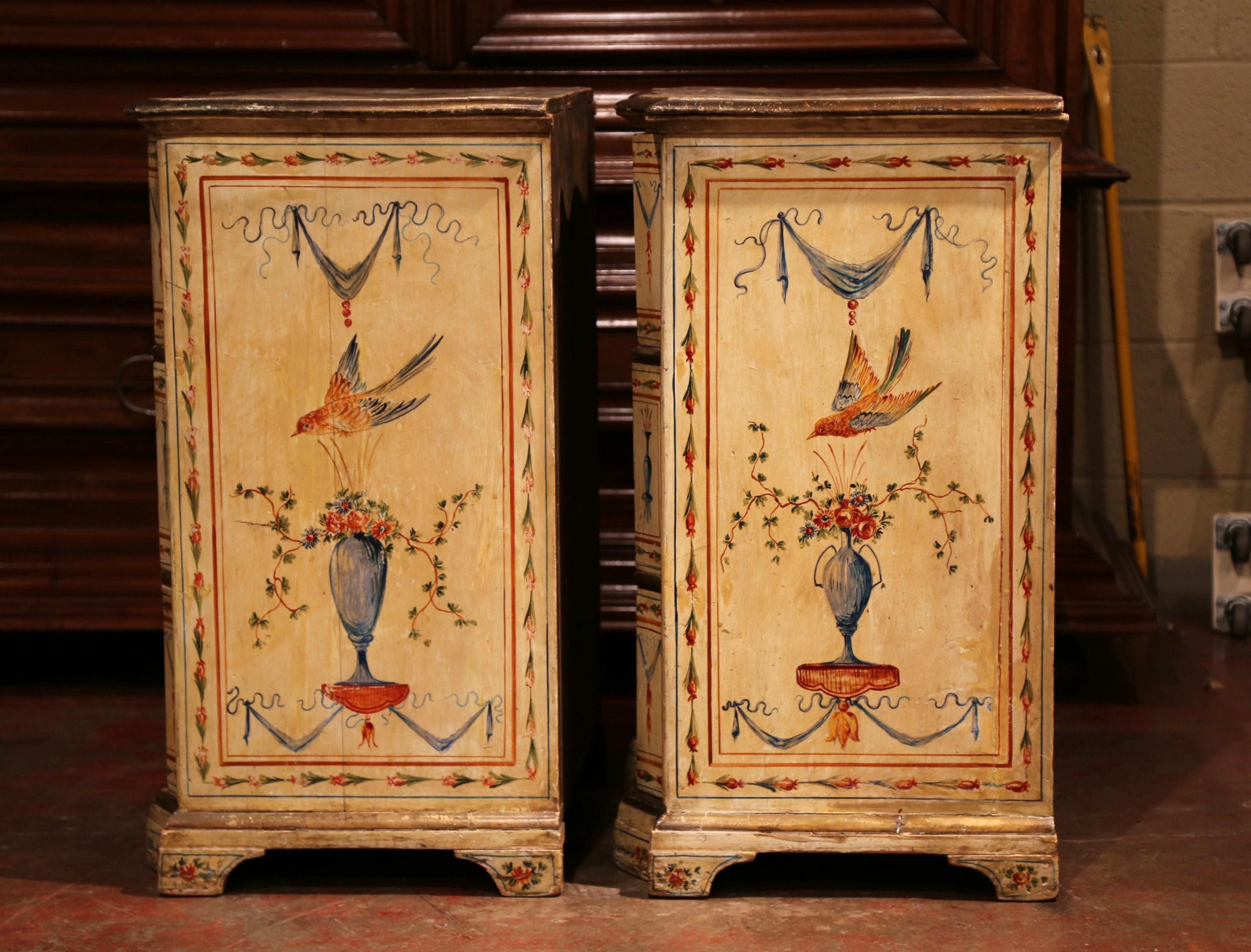 Pair of 19th Century Italian Carved Painted Chests of Drawers with Bird Decor 2