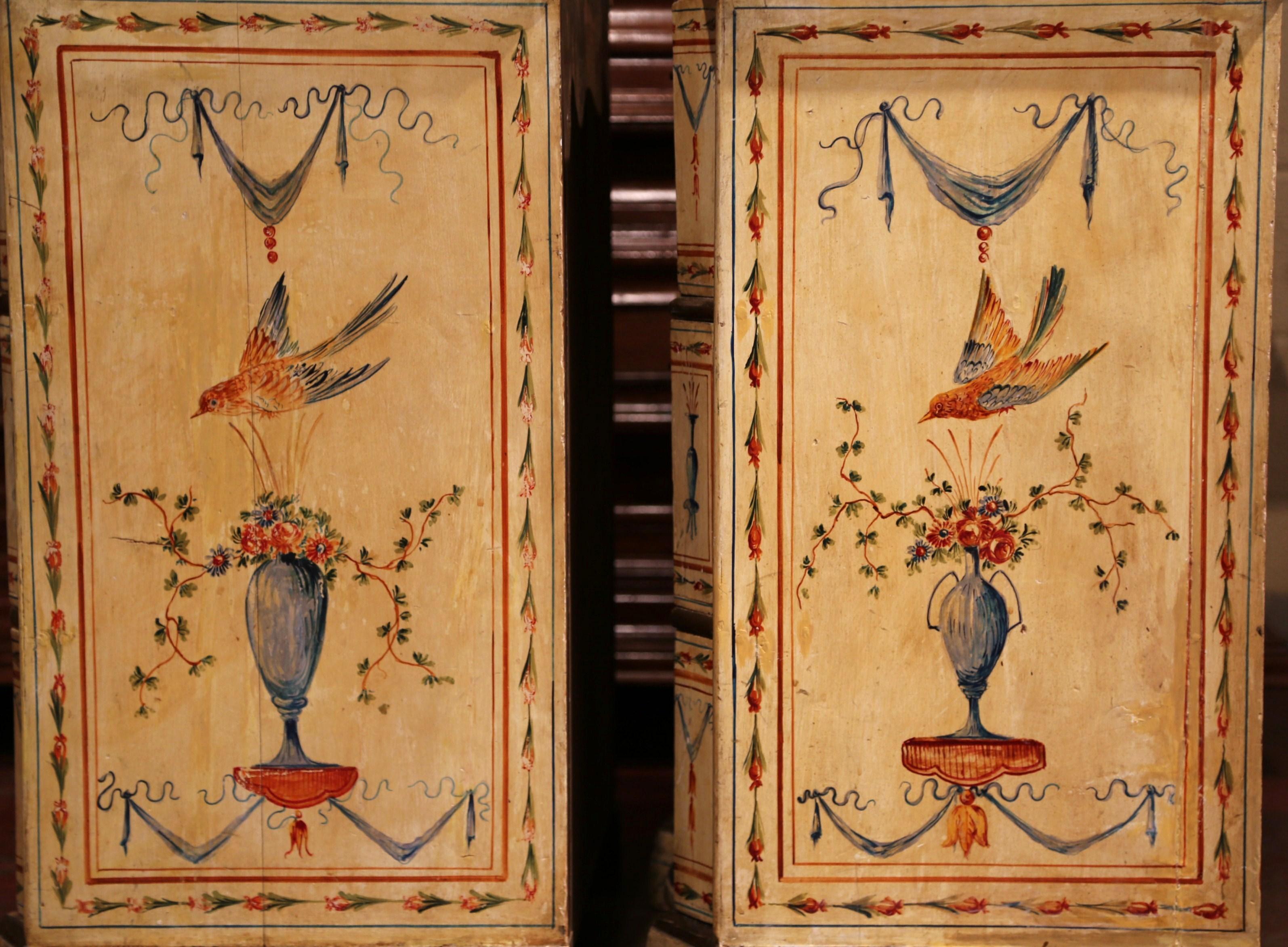 Pair of 19th Century Italian Carved Painted Chests of Drawers with Bird Decor 3