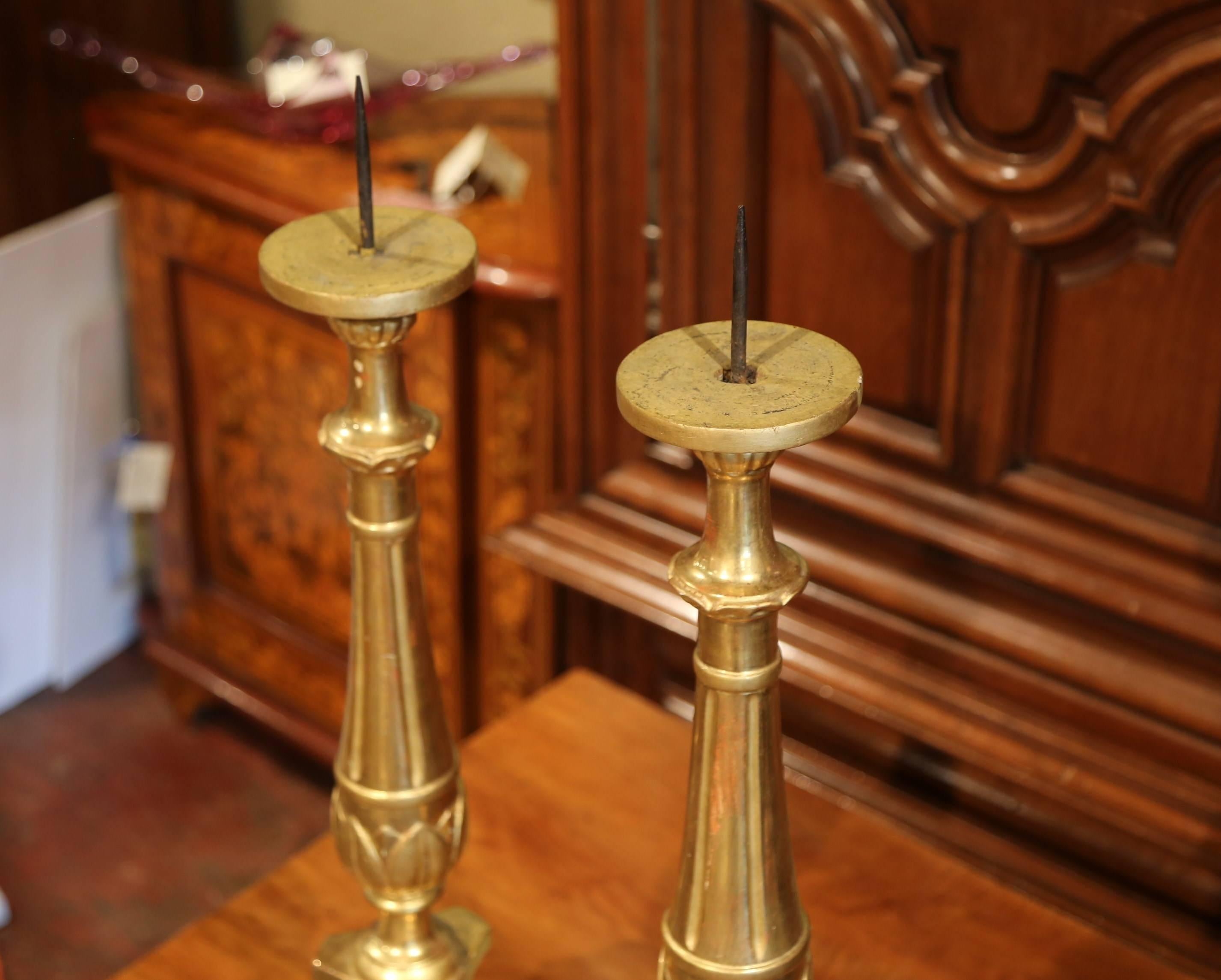 Hand-Carved Pair of 19th Century Italian Carved Giltwood Cathedral Candlesticks