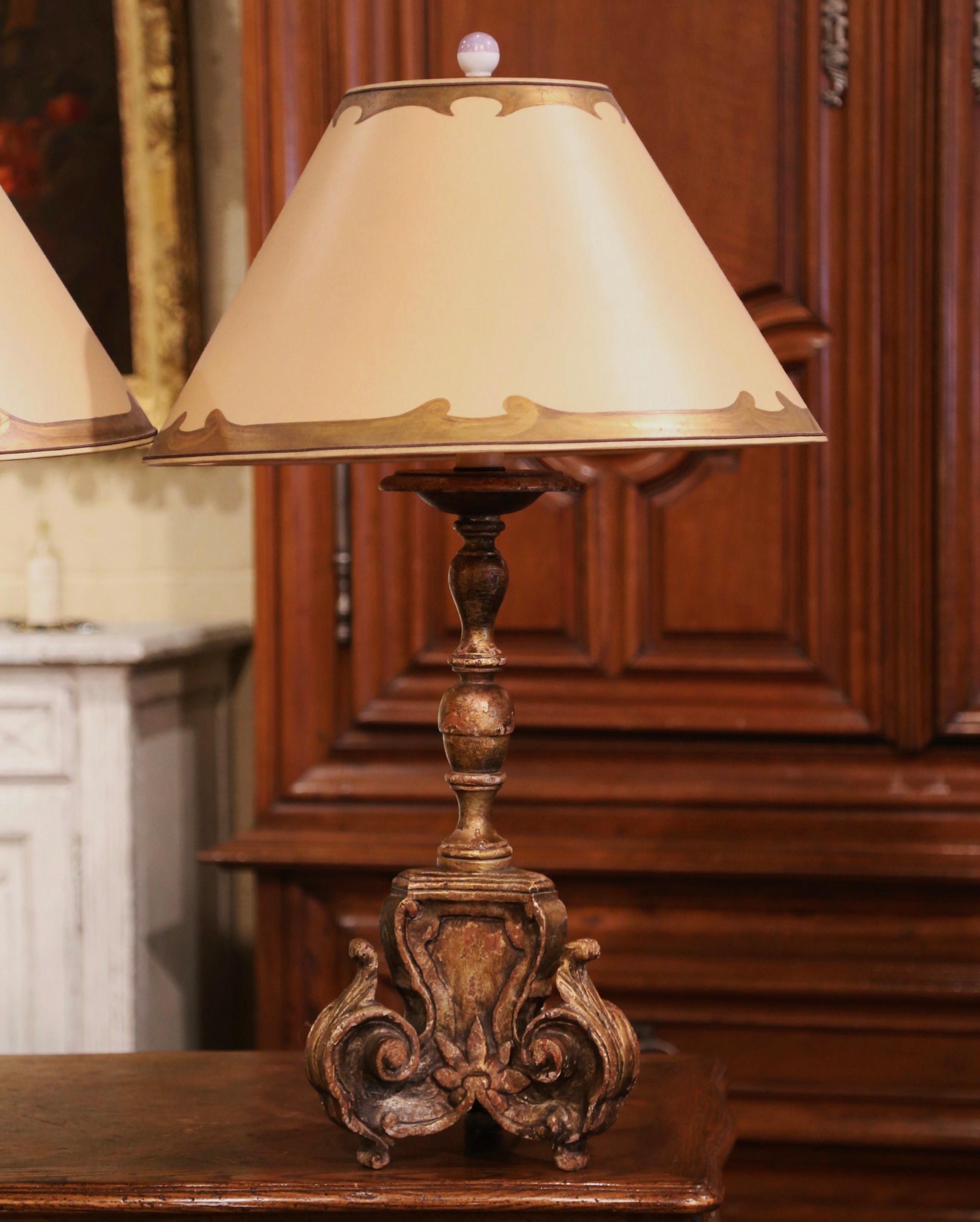 Hand-Carved Pair of 19th Century Italian Carved Giltwood Painted Candlestick Table Lamps