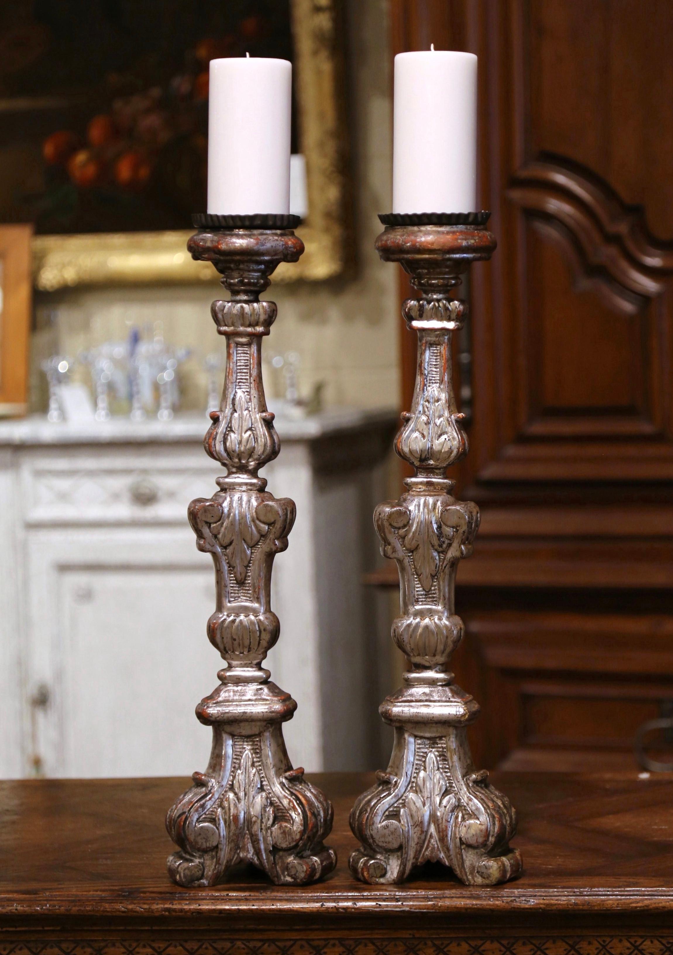 Pair of 19th Century Italian Carved Silver Leaf Candle Holders In Excellent Condition In Dallas, TX