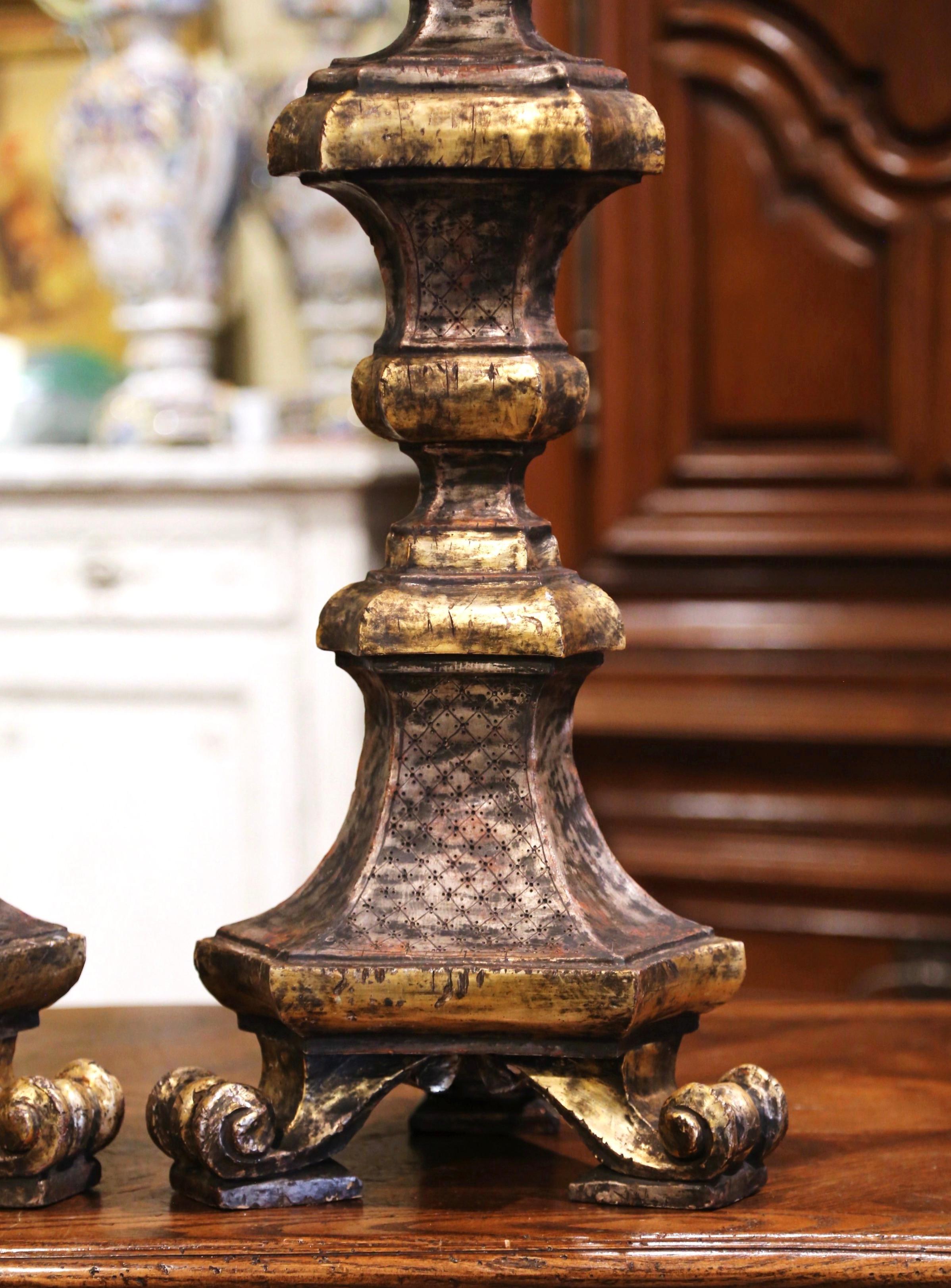 Pair of 19th Century Italian Carved Two-Tone Giltwood Cathedral Candlesticks 5