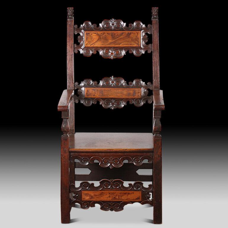 Pair of 19th Century Italian Carved Walnut and Burl Walnut Armchairs In Good Condition In Vancouver, British Columbia