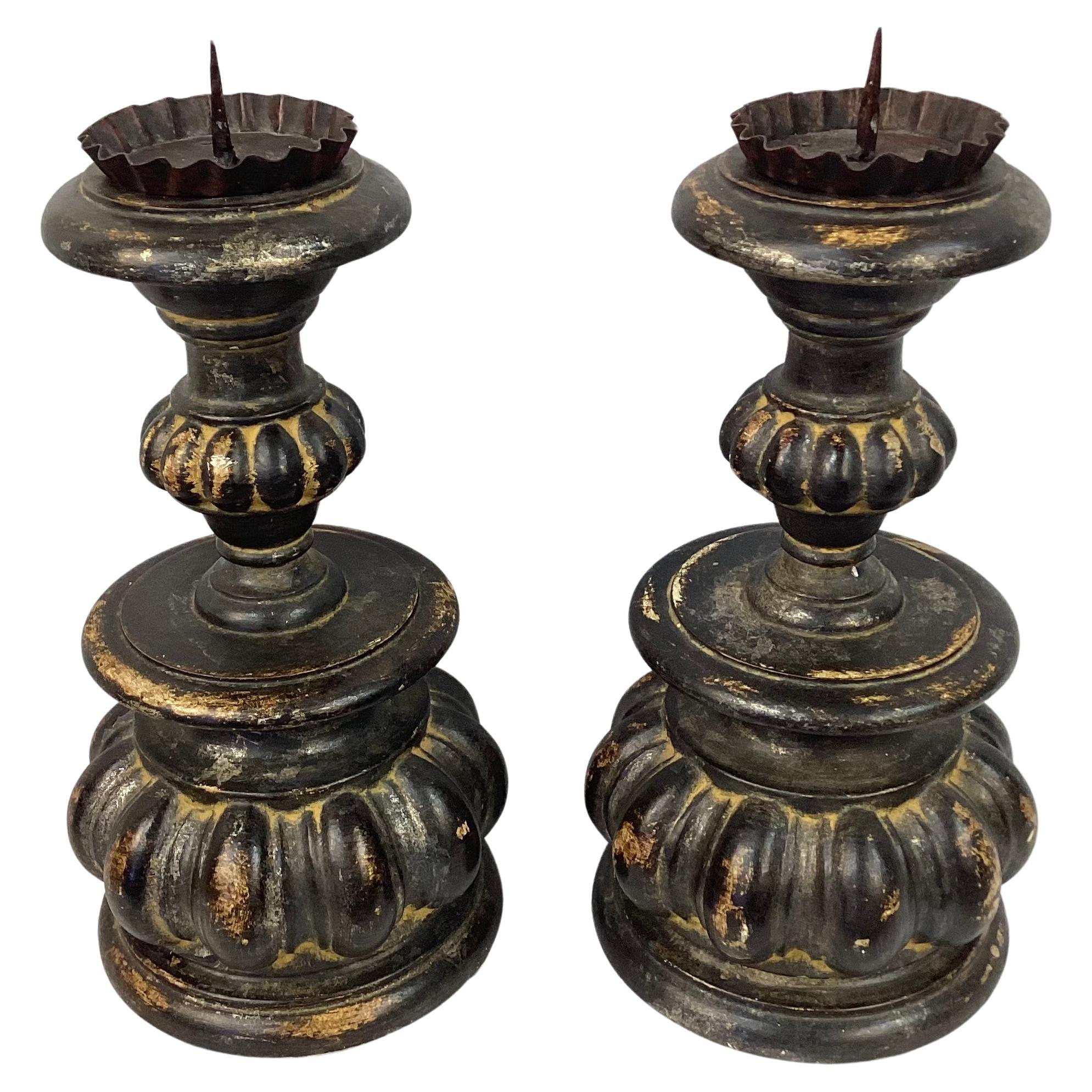 Baroque Pair Of 19th Century Italian Carved Wooden Candleholders For Sale