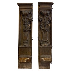 Paire de fragments d'armoires architecturales de cathédrales italiennes du 19ème siècle