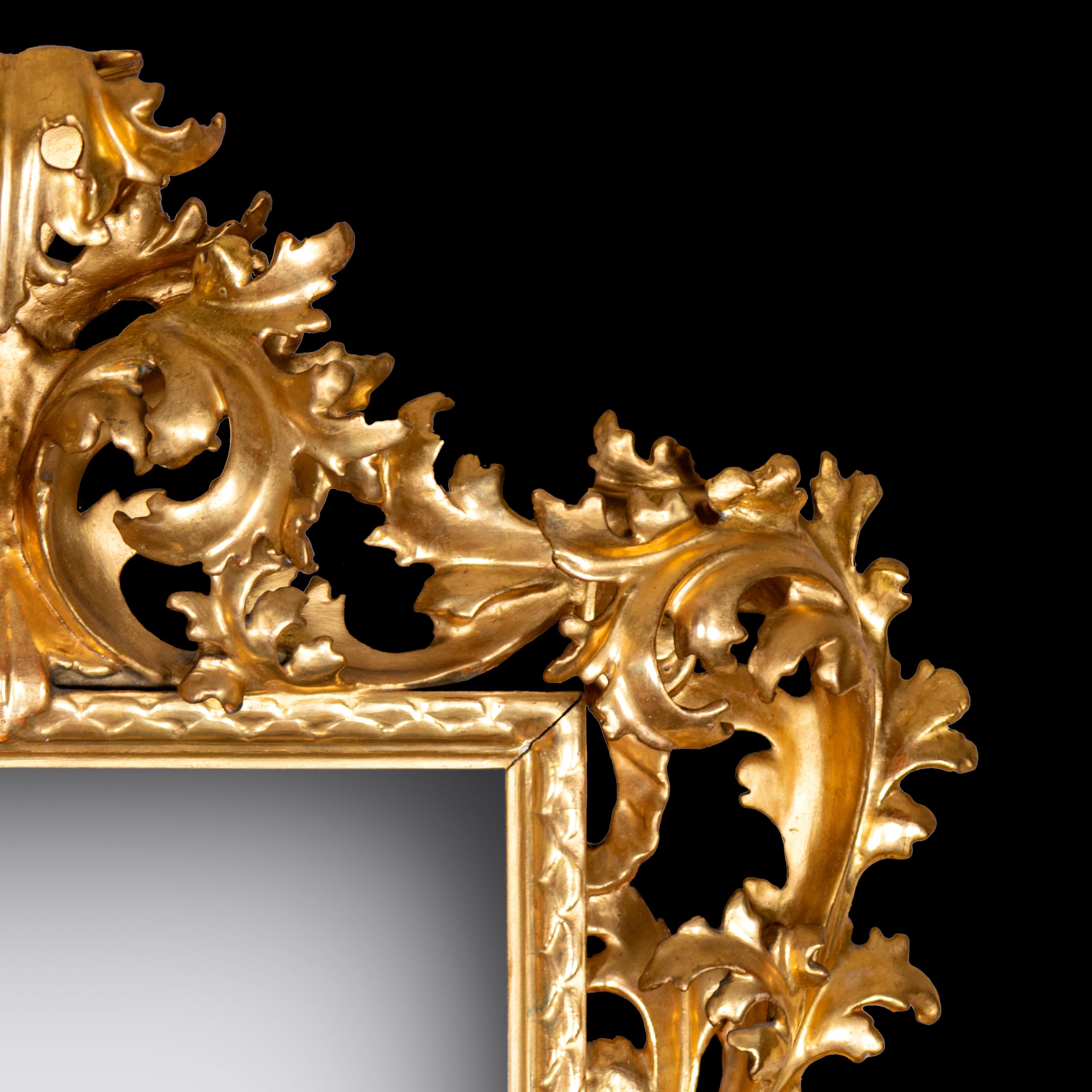 XIXe siècle Paire de miroirs en bois doré Florentine, Italie, 19e siècle en vente