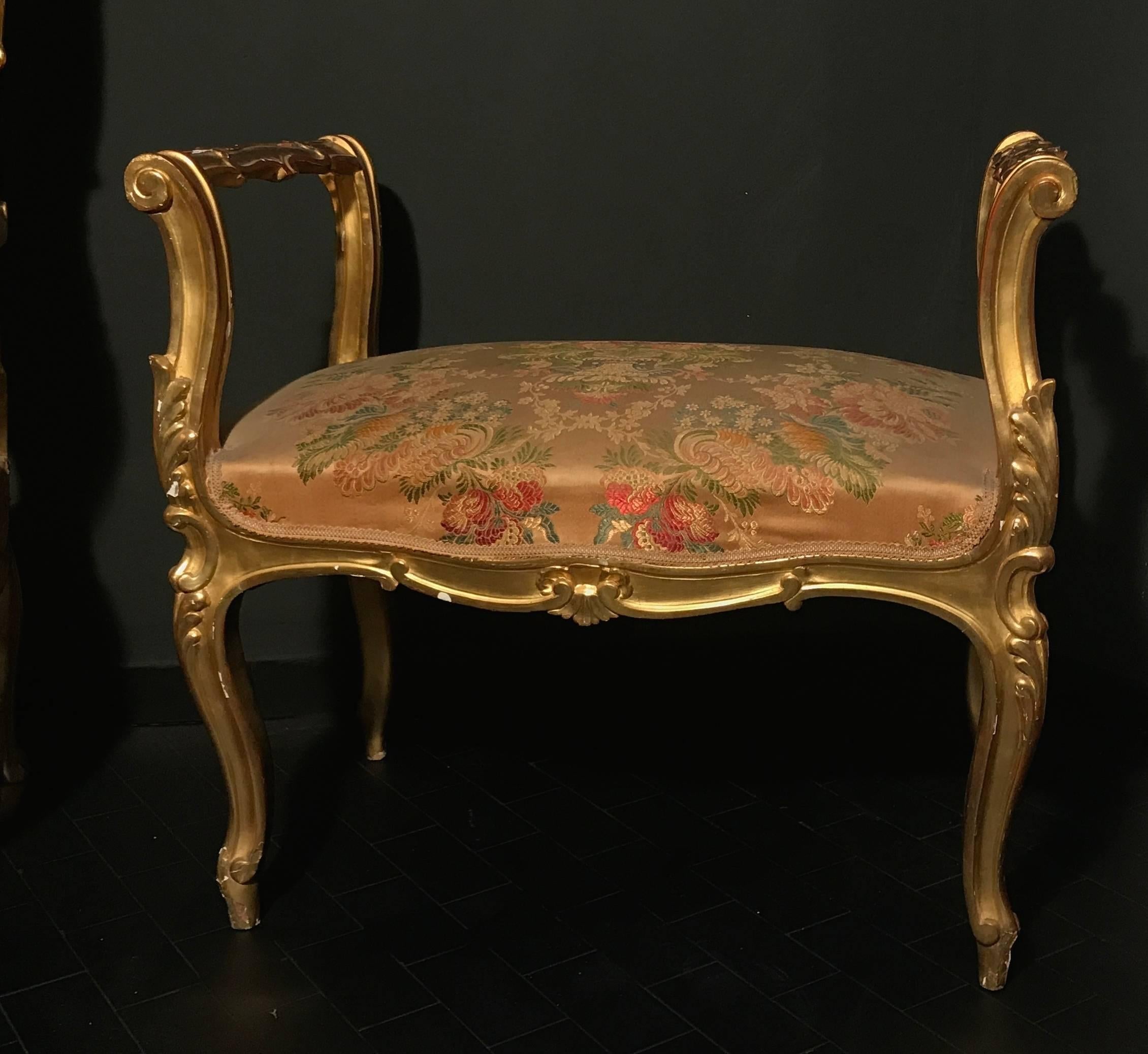 Giltwood Pair of 19th Century Italian Gilt-Wood  Window Benches or Settees For Sale