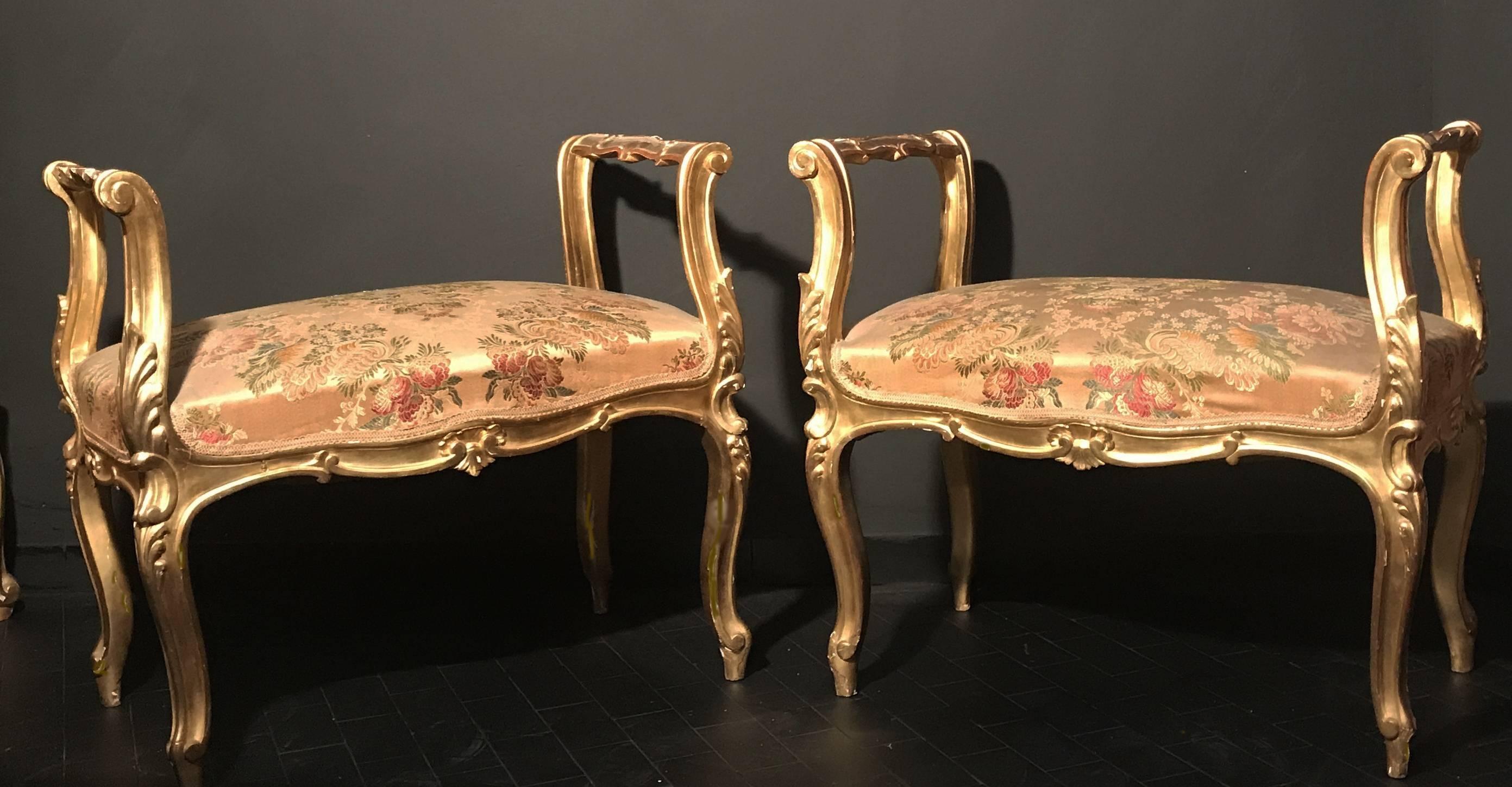 Pair of 19th Century Italian Gilt-Wood  Window Benches or Settees For Sale 4