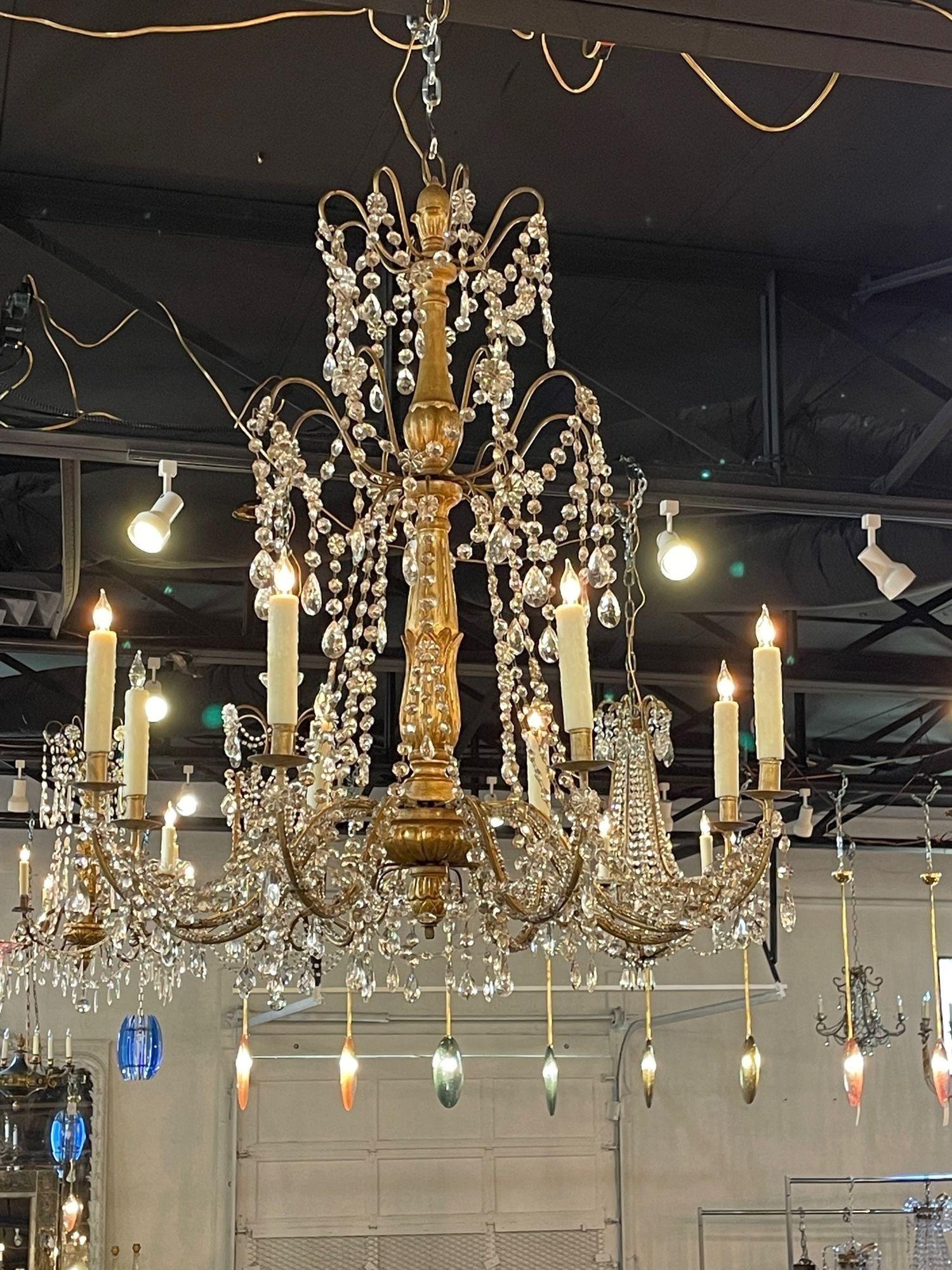 Pair of 19th Century Italian Giltwood and Crystal Chandeliers For Sale 1