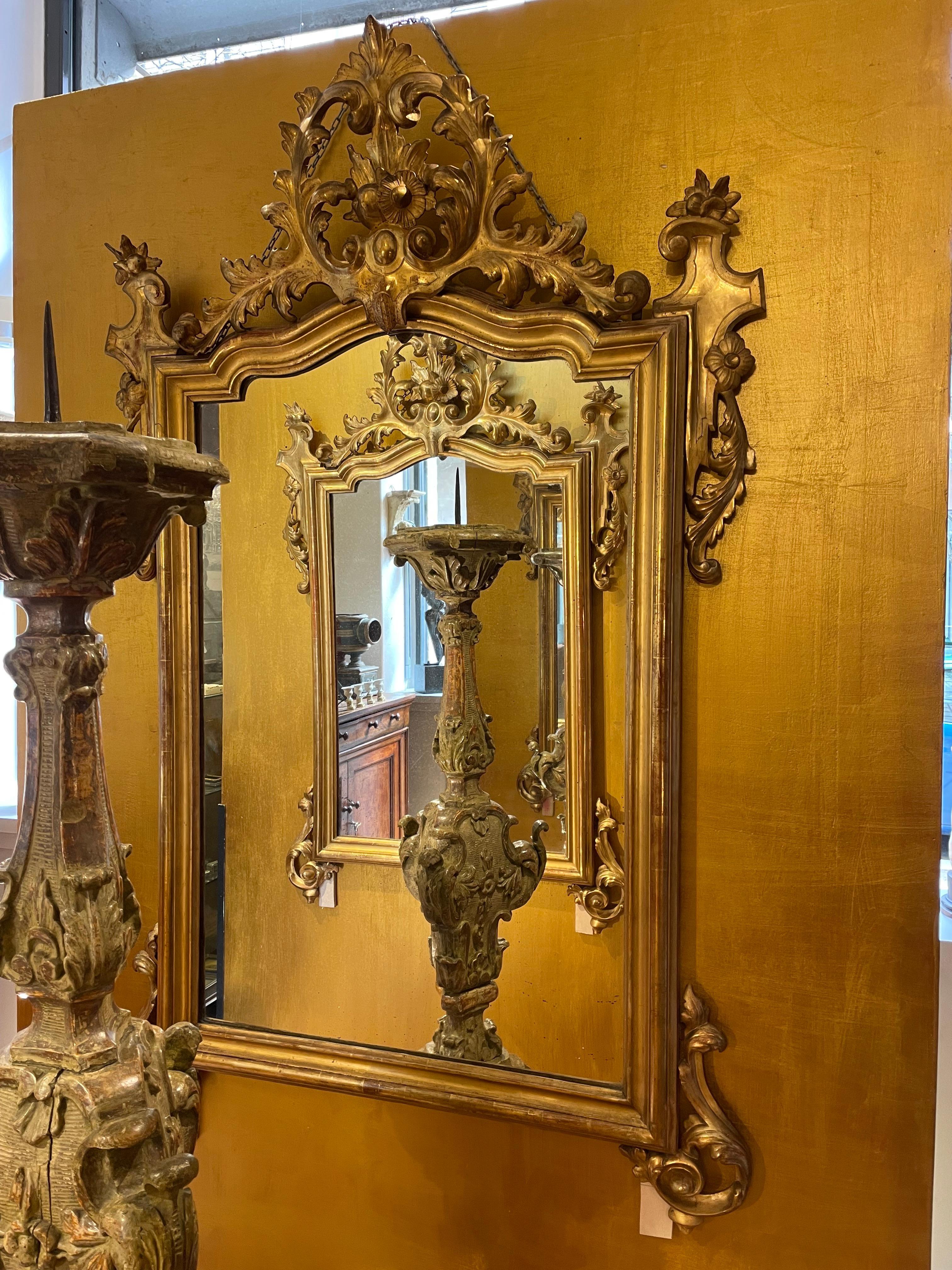 Pair of Italian Giltwood Mirrors 19th Century Neapolitan Louis Philippe Carving 15