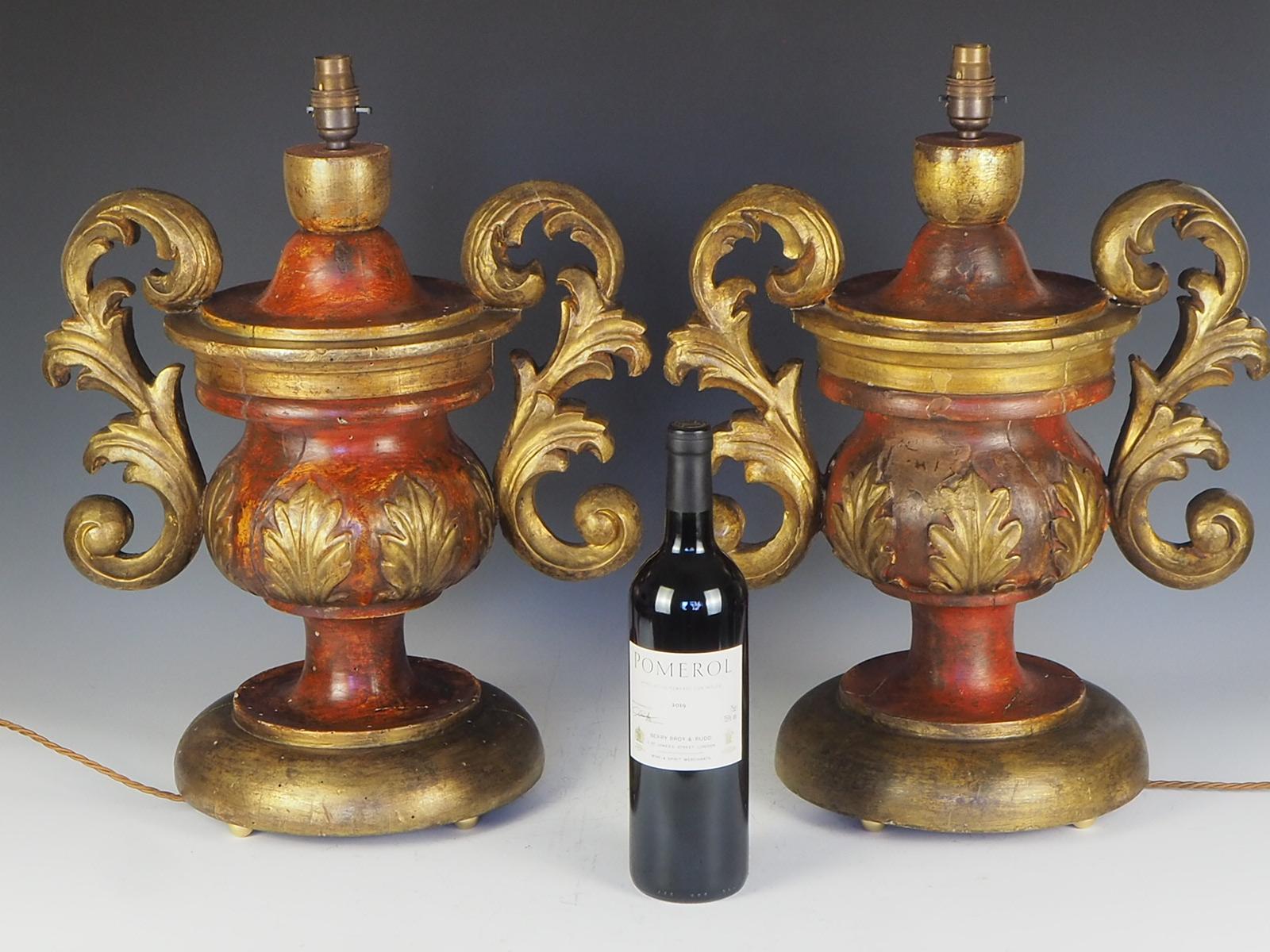 Wood Pair of 19th Century Italian Hand Carved and Painted Table Lamps For Sale