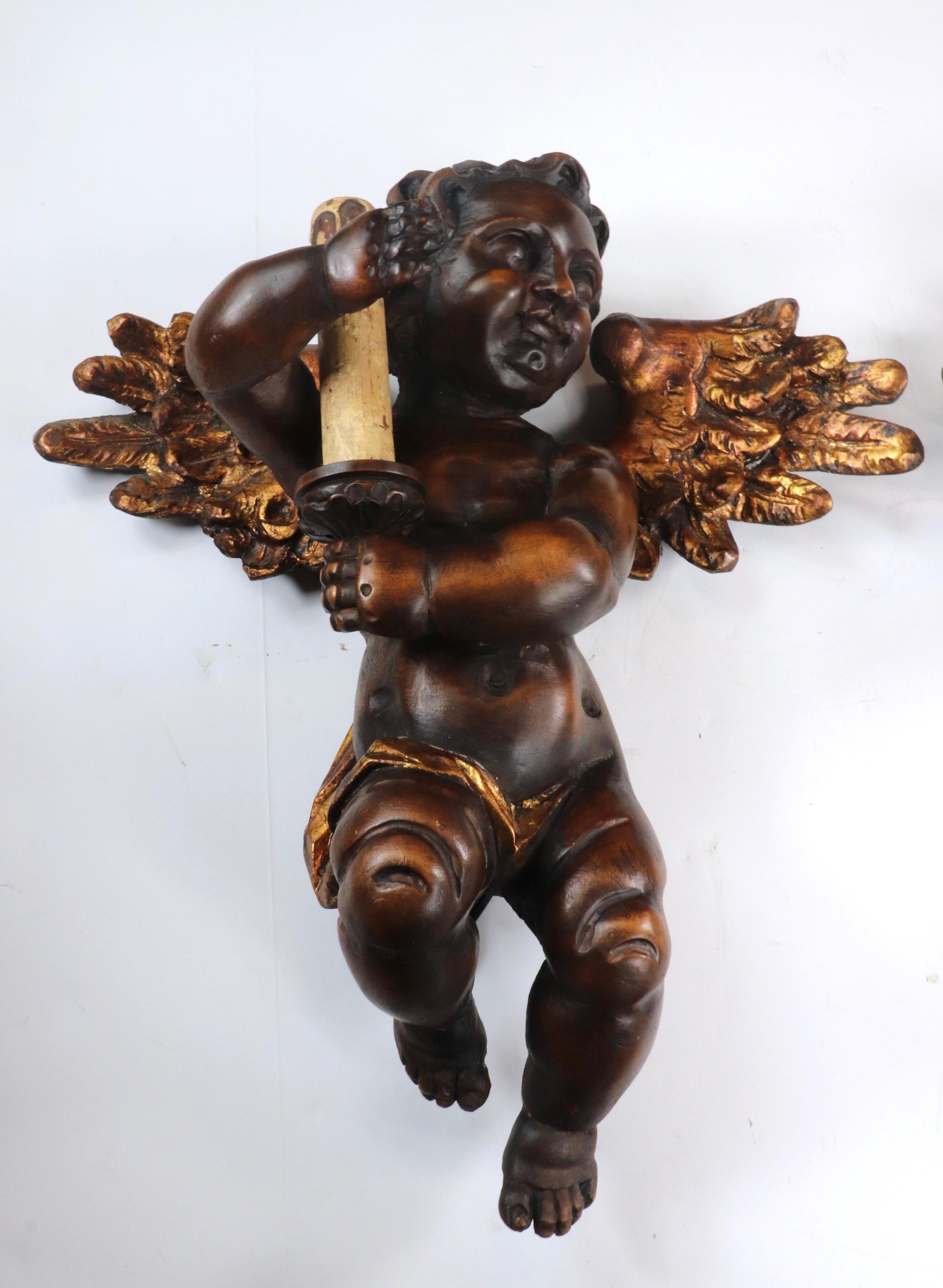 Pair of 19th Century Italian Hand Carved Angel Cherub Sconces In Good Condition For Sale In Chicago, IL