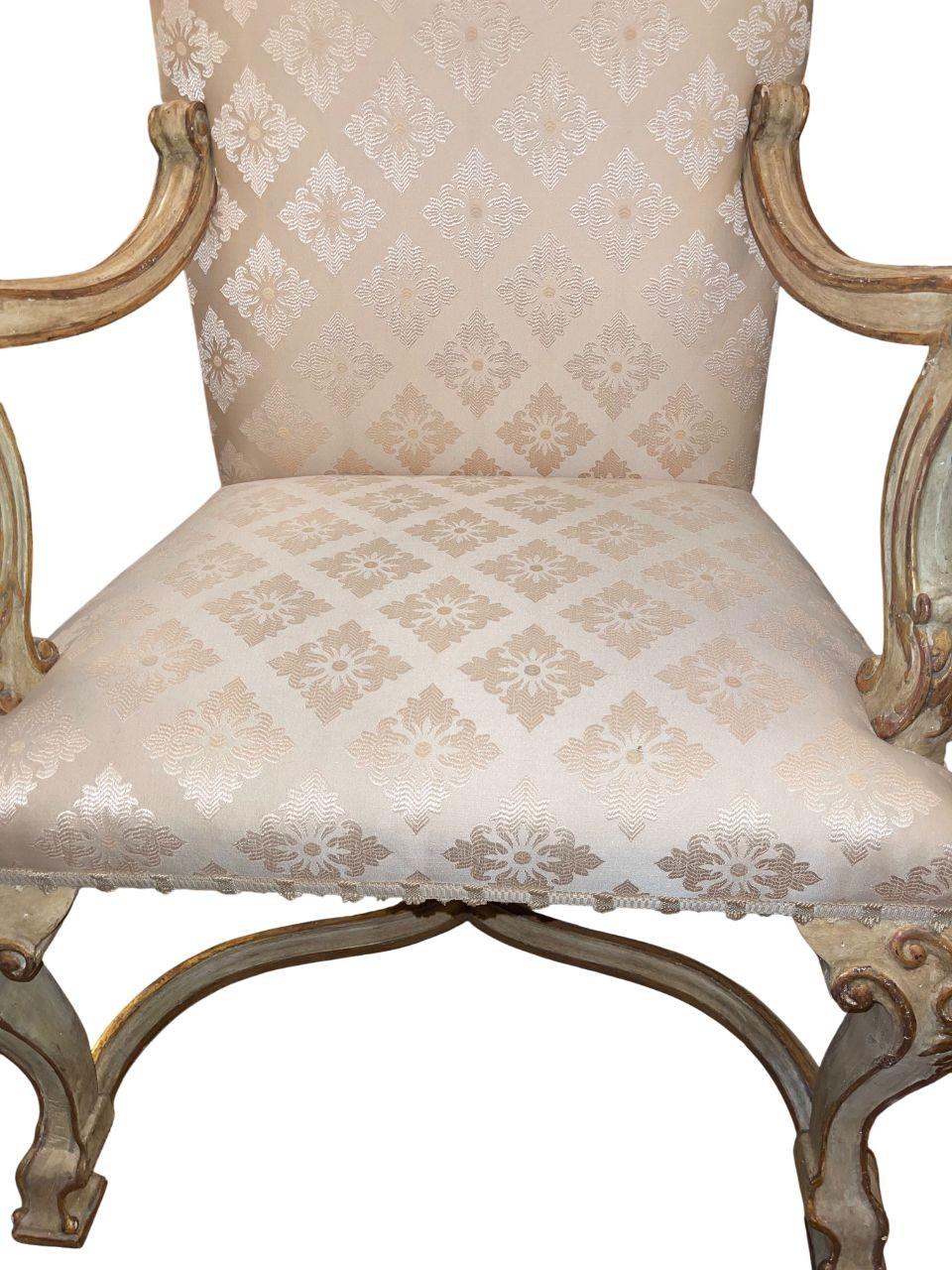 Pair of 19th Century Italian Hand Carved Armchairs. Madera en venta