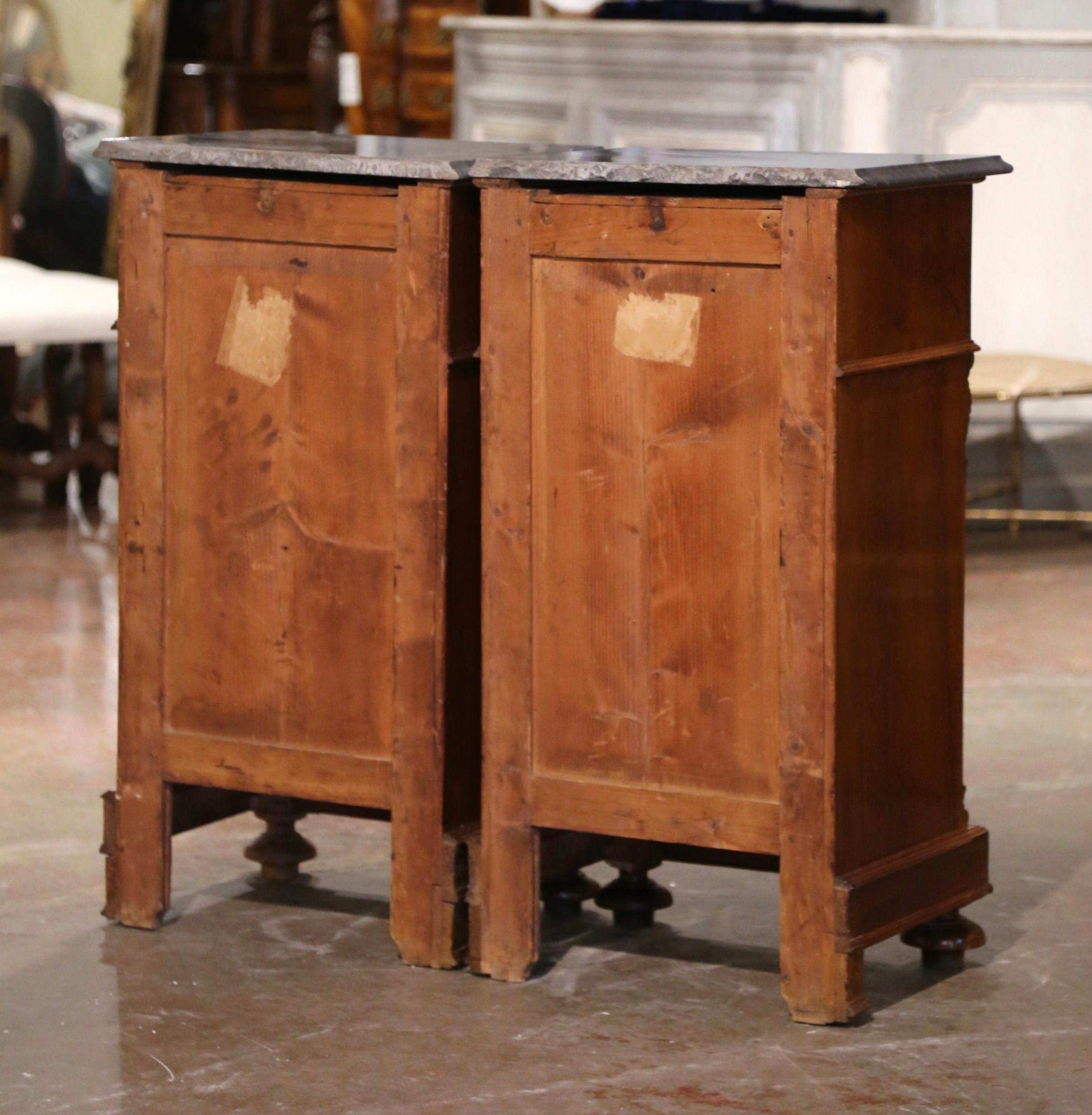 Pair of 19th Century Italian Louis Philippe Grey Marble Top Walnut Nightstands For Sale 8