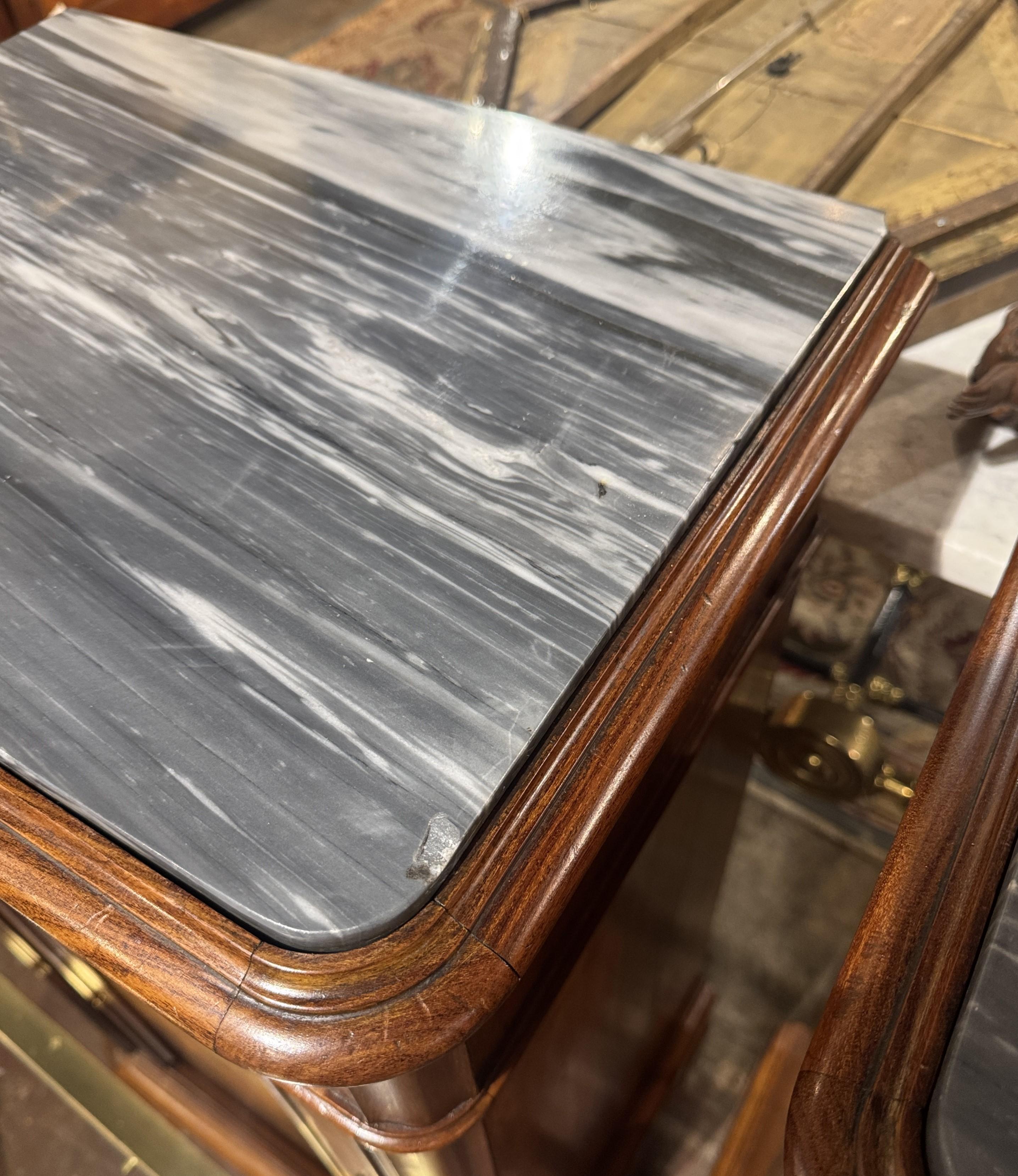 Pair of 19th Century Italian Louis Philippe Grey Marble Top Walnut Nightstands For Sale 9