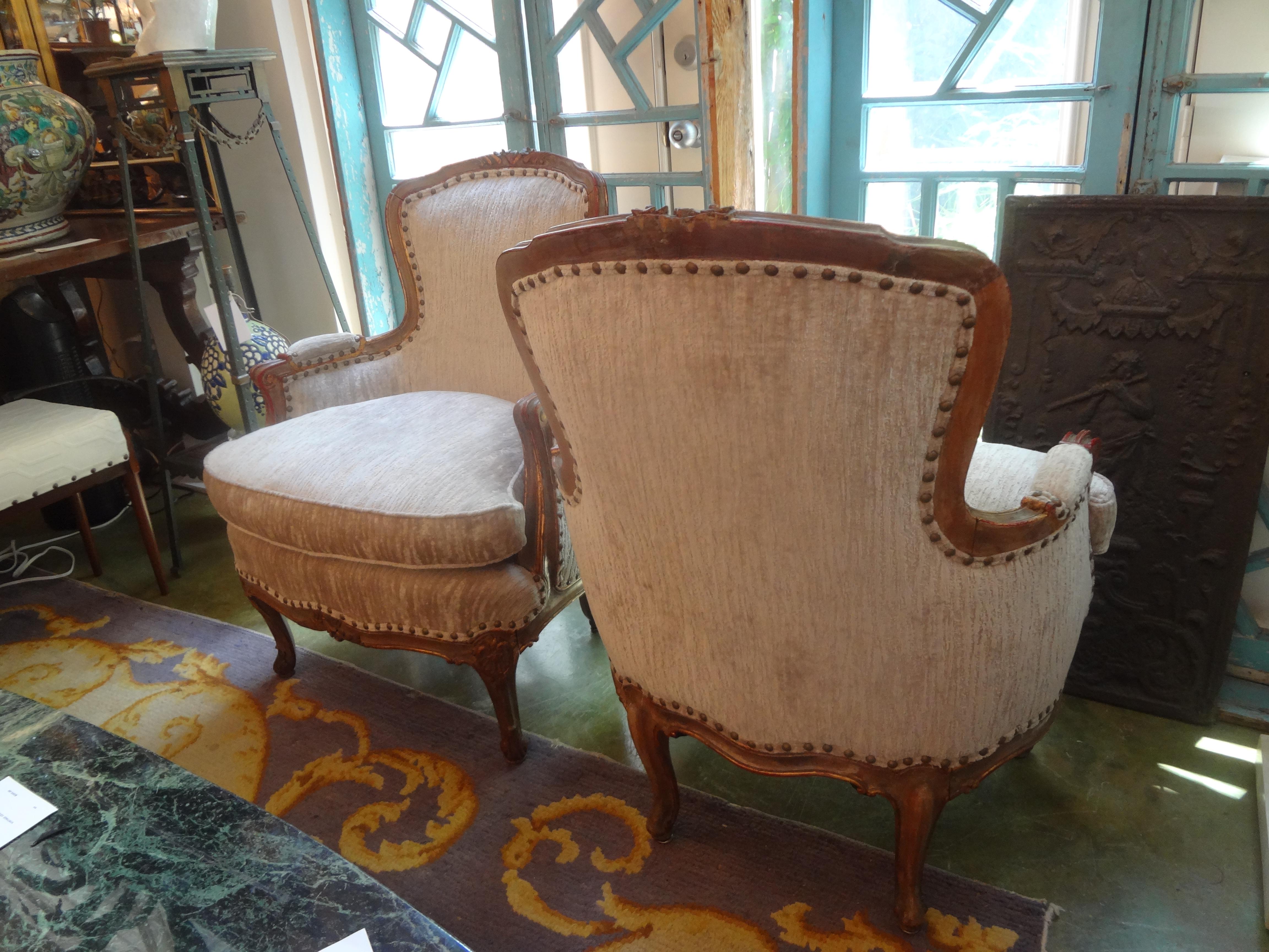 Pair of 19th Century Italian Louis XV Style Bergères For Sale 1