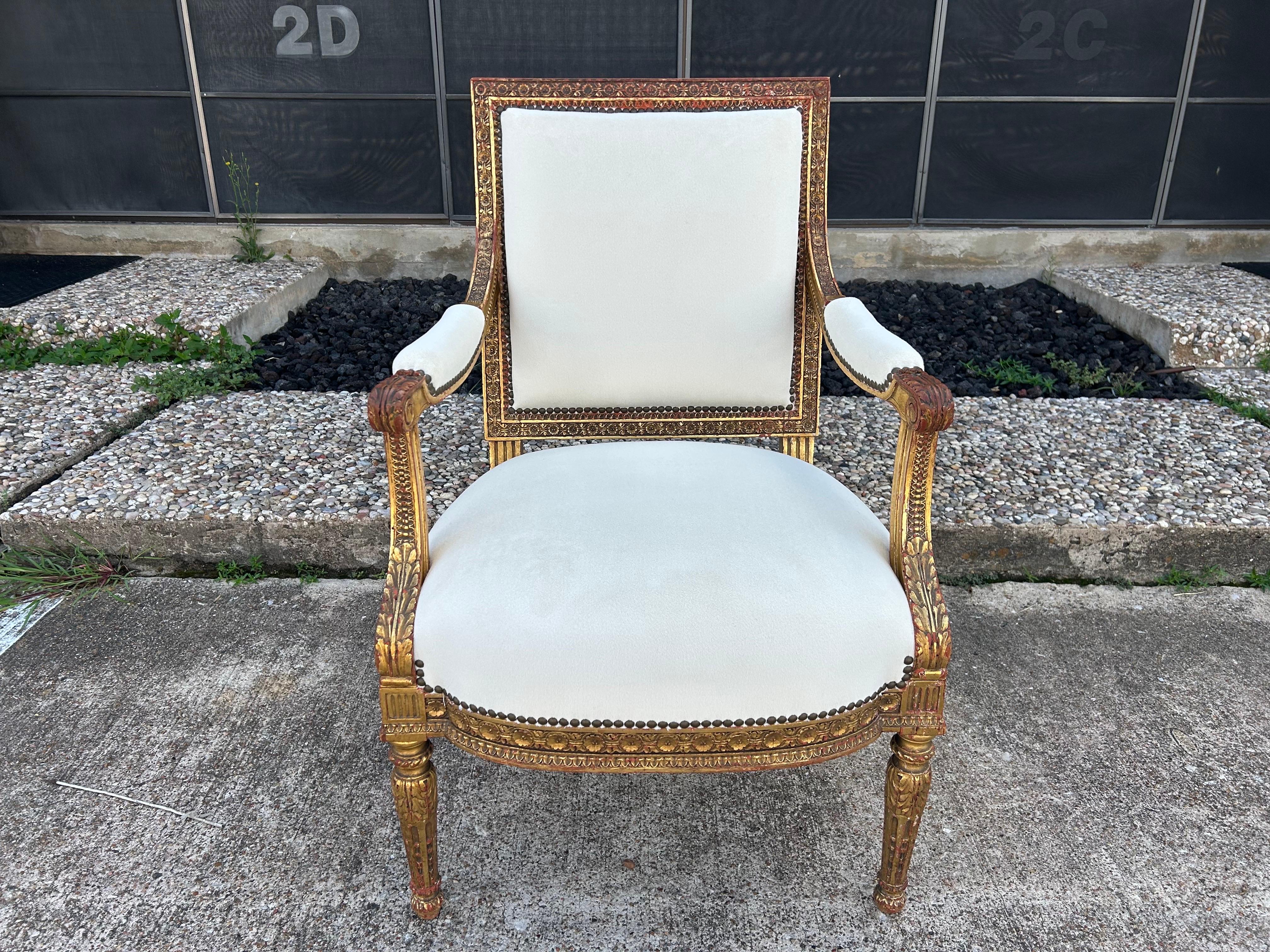 XIXe siècle Paire de chaises italiennes de style Louis XVI du 19ème siècle en vente