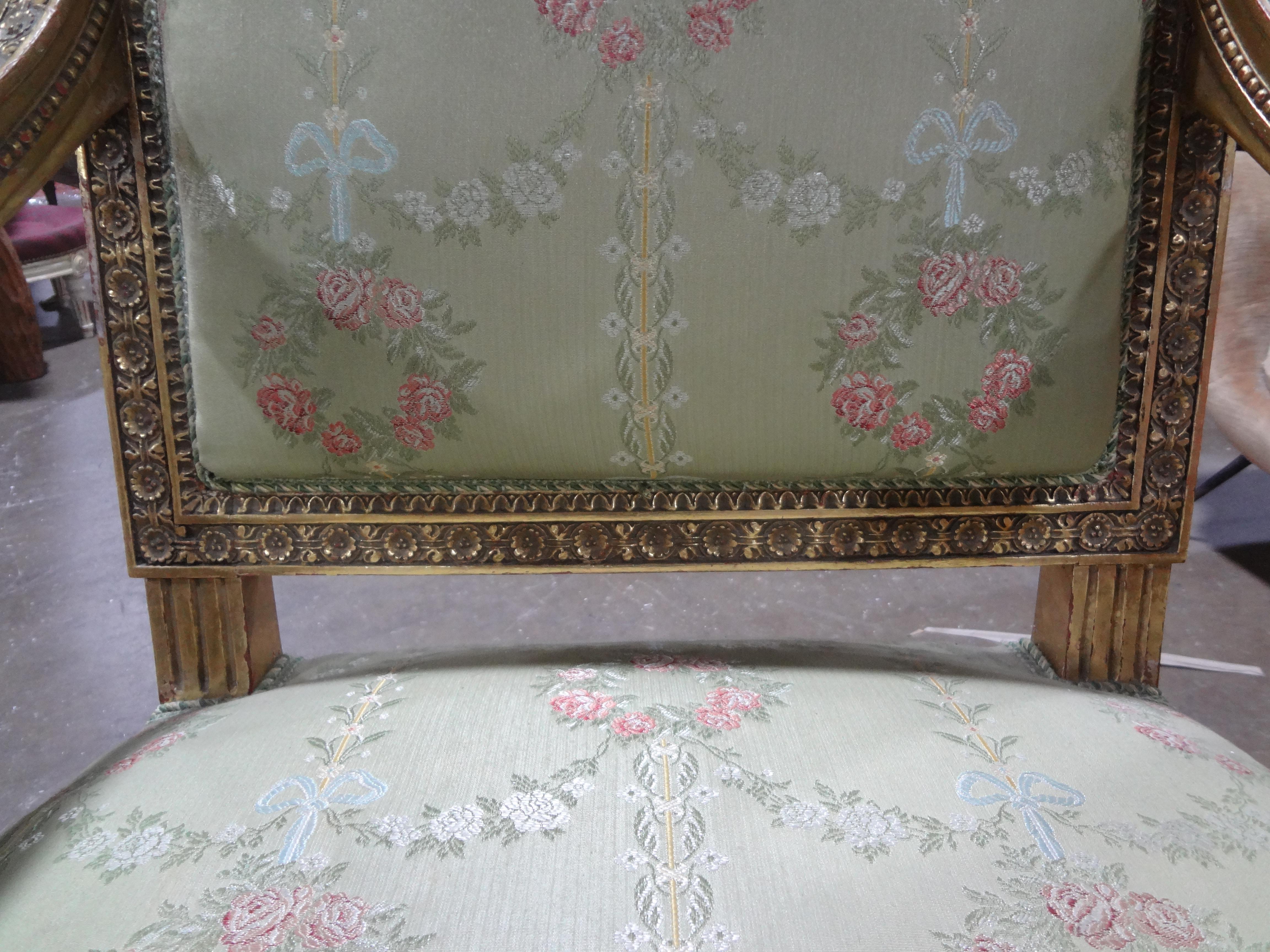 Pair Of 19th Century Italian Louis XVI Style Giltwood Chairs For Sale 2