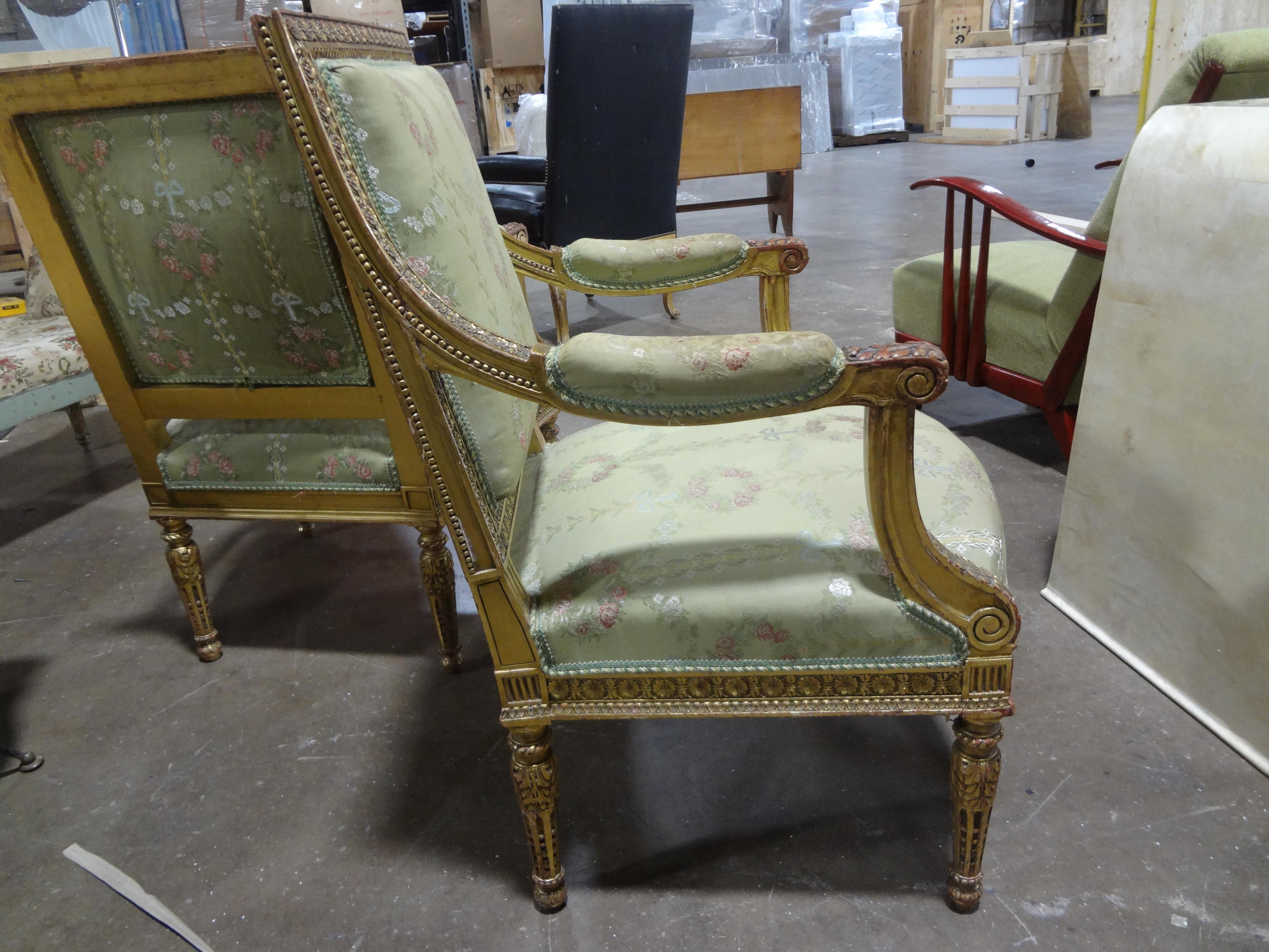Pair Of 19th Century Italian Louis XVI Style Giltwood Chairs For Sale 5