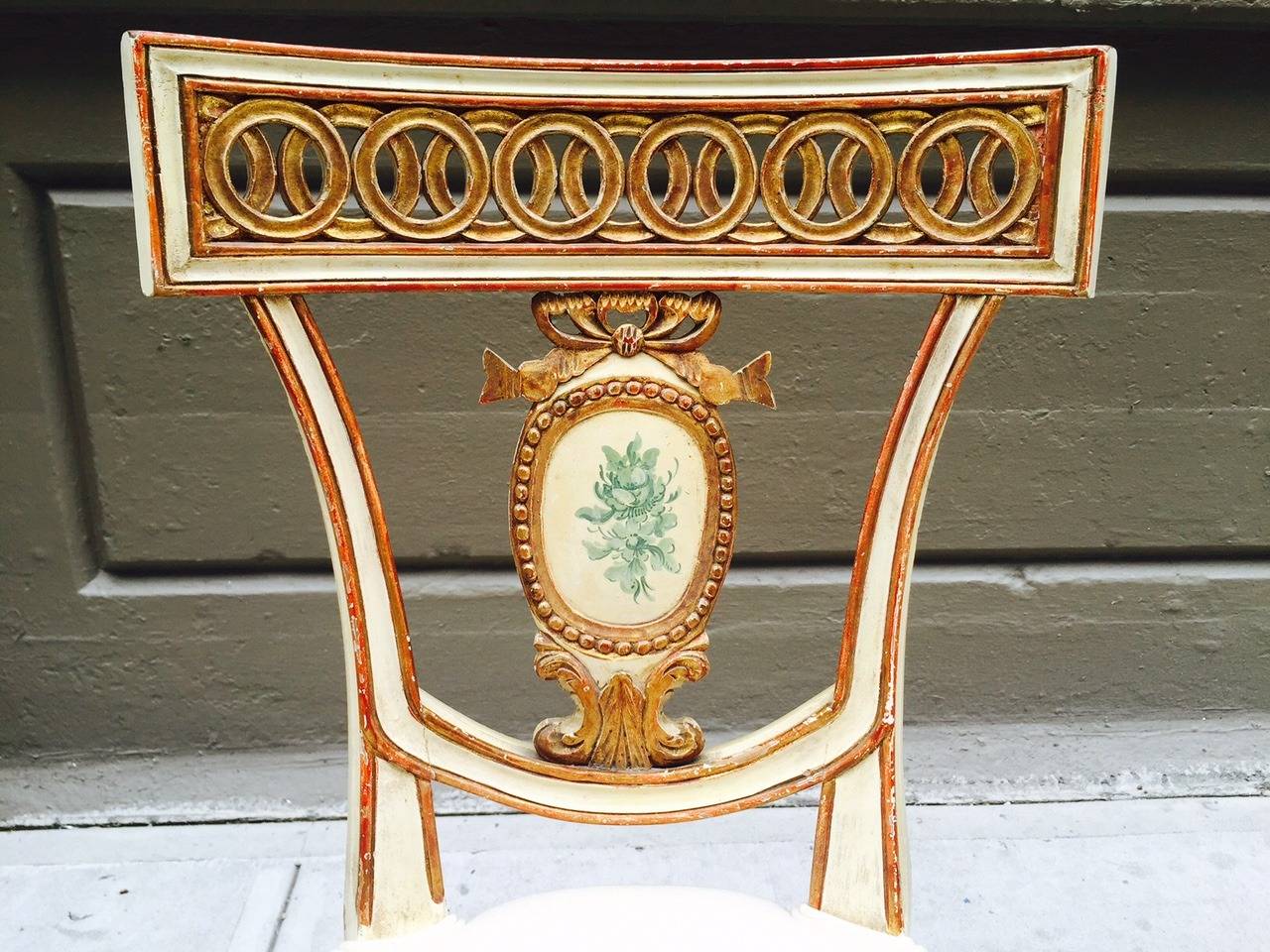 Paire de chaises d'appoint néoclassiques italiennes du XIXe siècle du XIXe siècle Bon état - En vente à New York, NY
