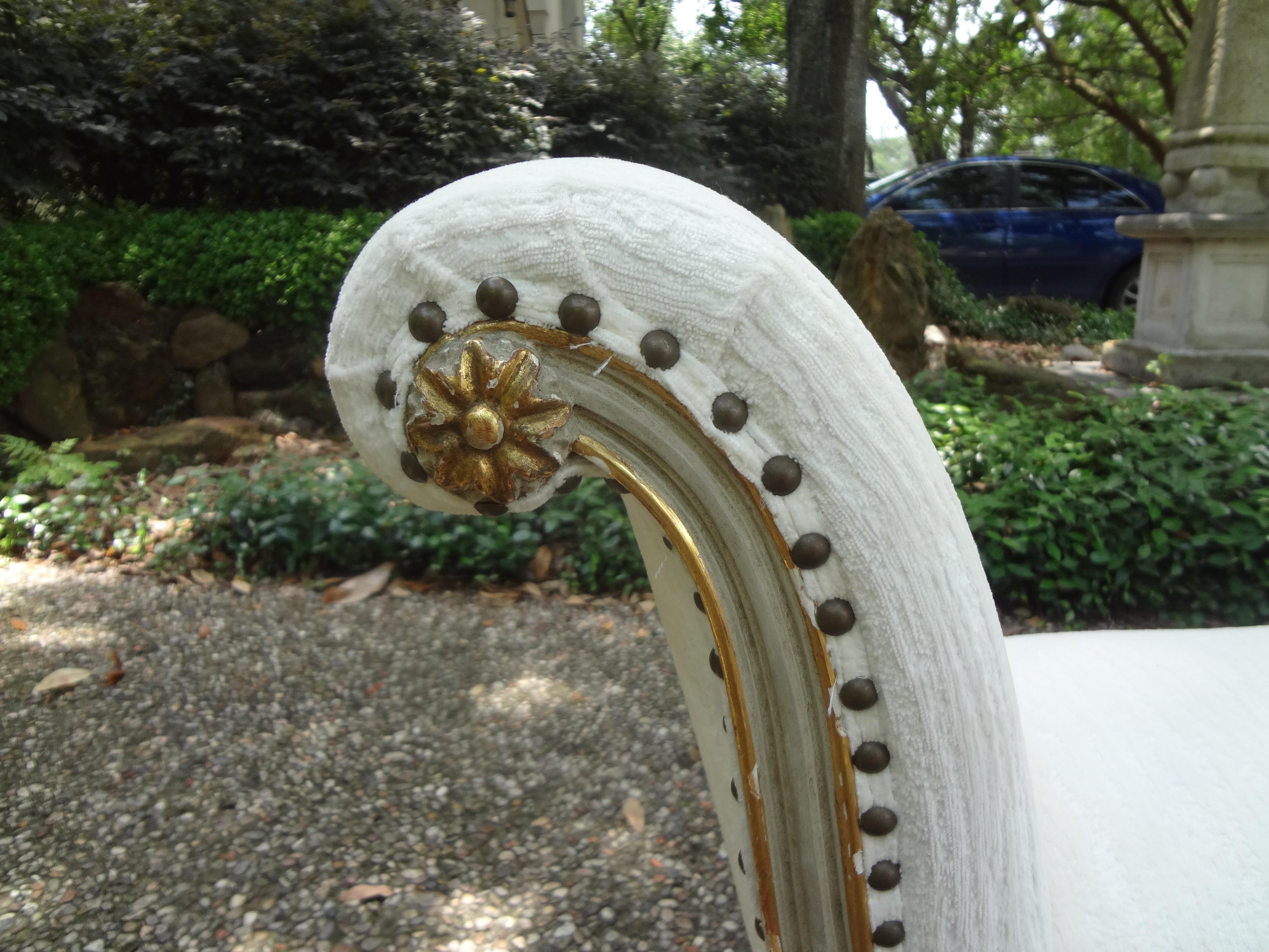 Pair of 19th Century Italian Painted and Parcel Gilt Benches In Good Condition In Houston, TX