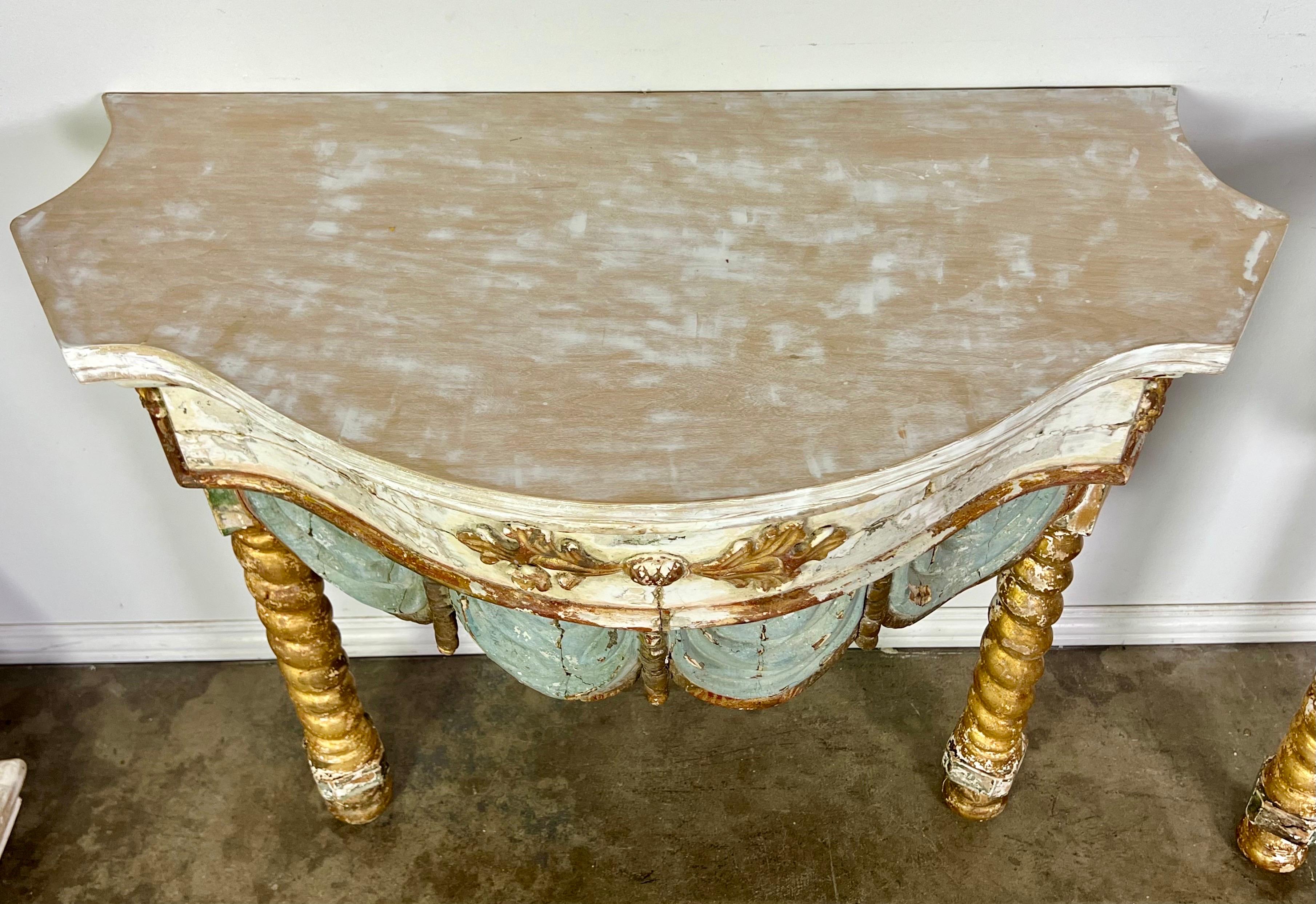 Pair of 19th century Italian Painted and Parcel Gilt Consoles For Sale 12