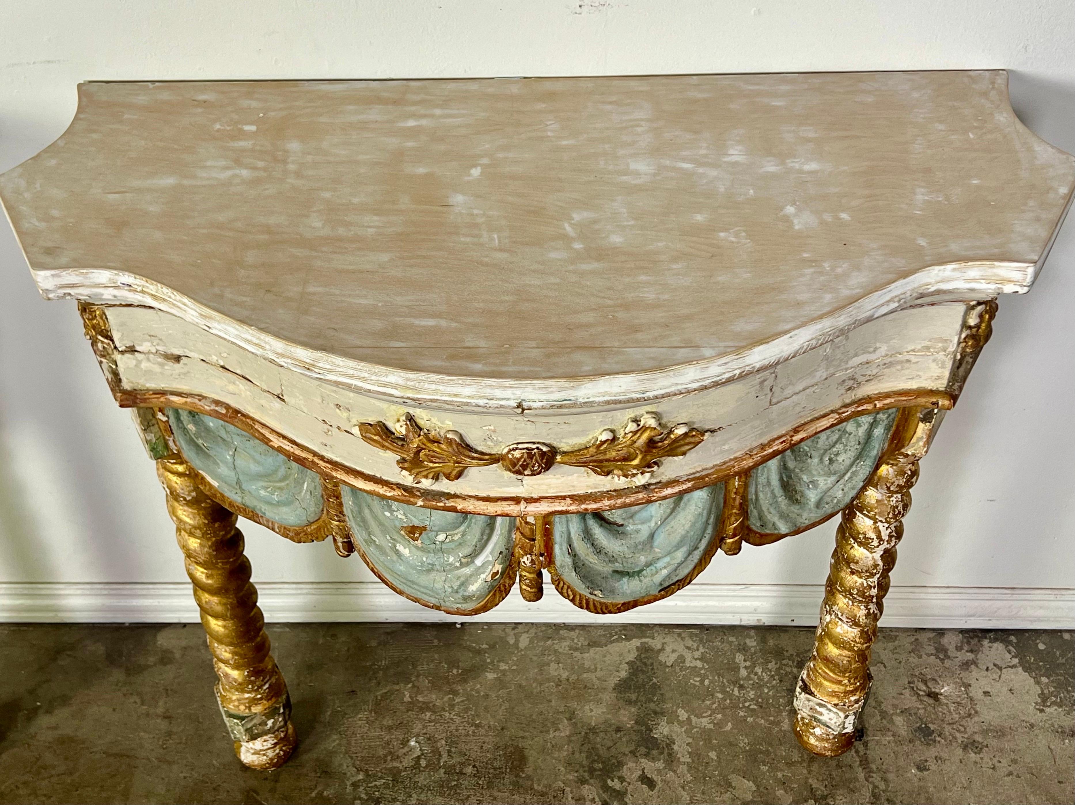 Pair of 19th century Italian Painted and Parcel Gilt Consoles For Sale 1
