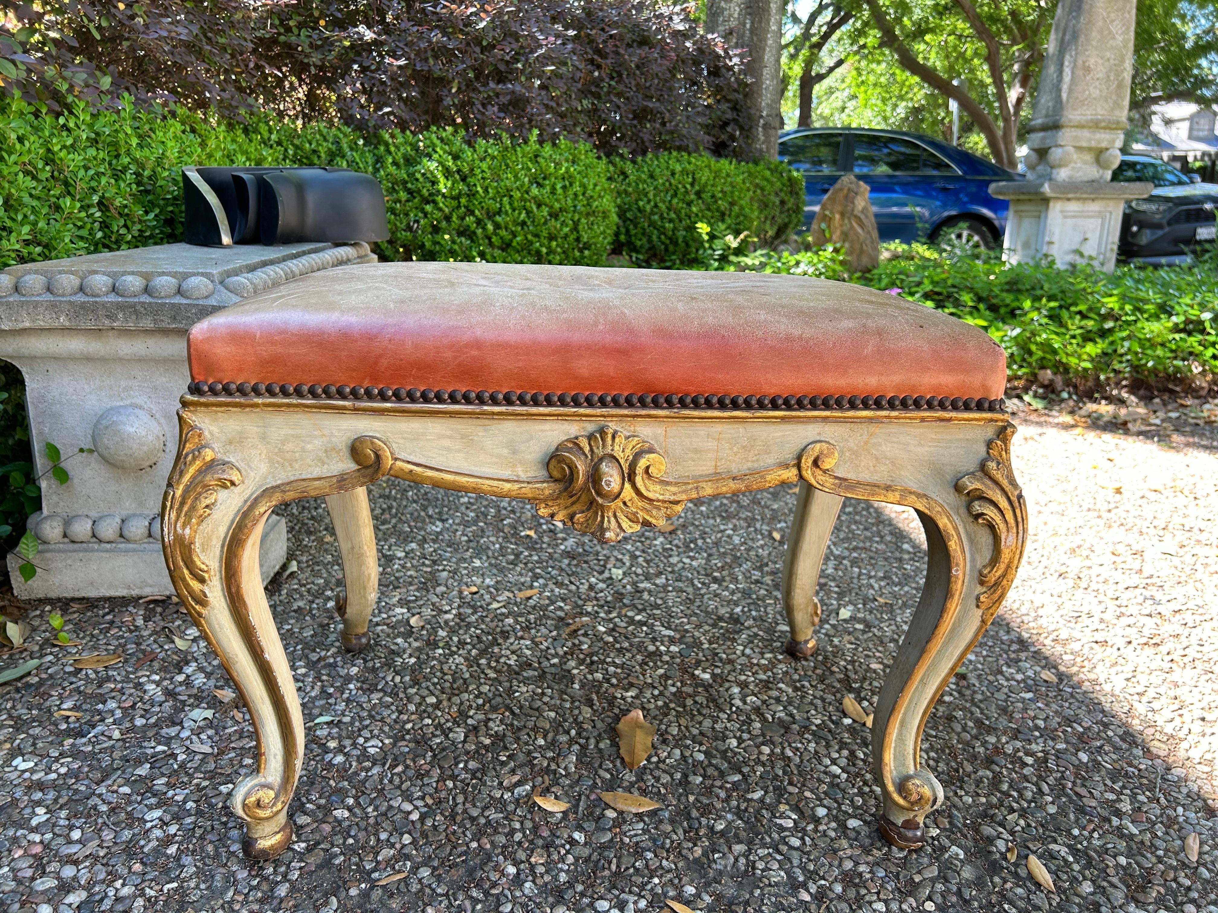 Pair Of 19th Century Italian Painted And Parcel Gilt Ottomans For Sale 6