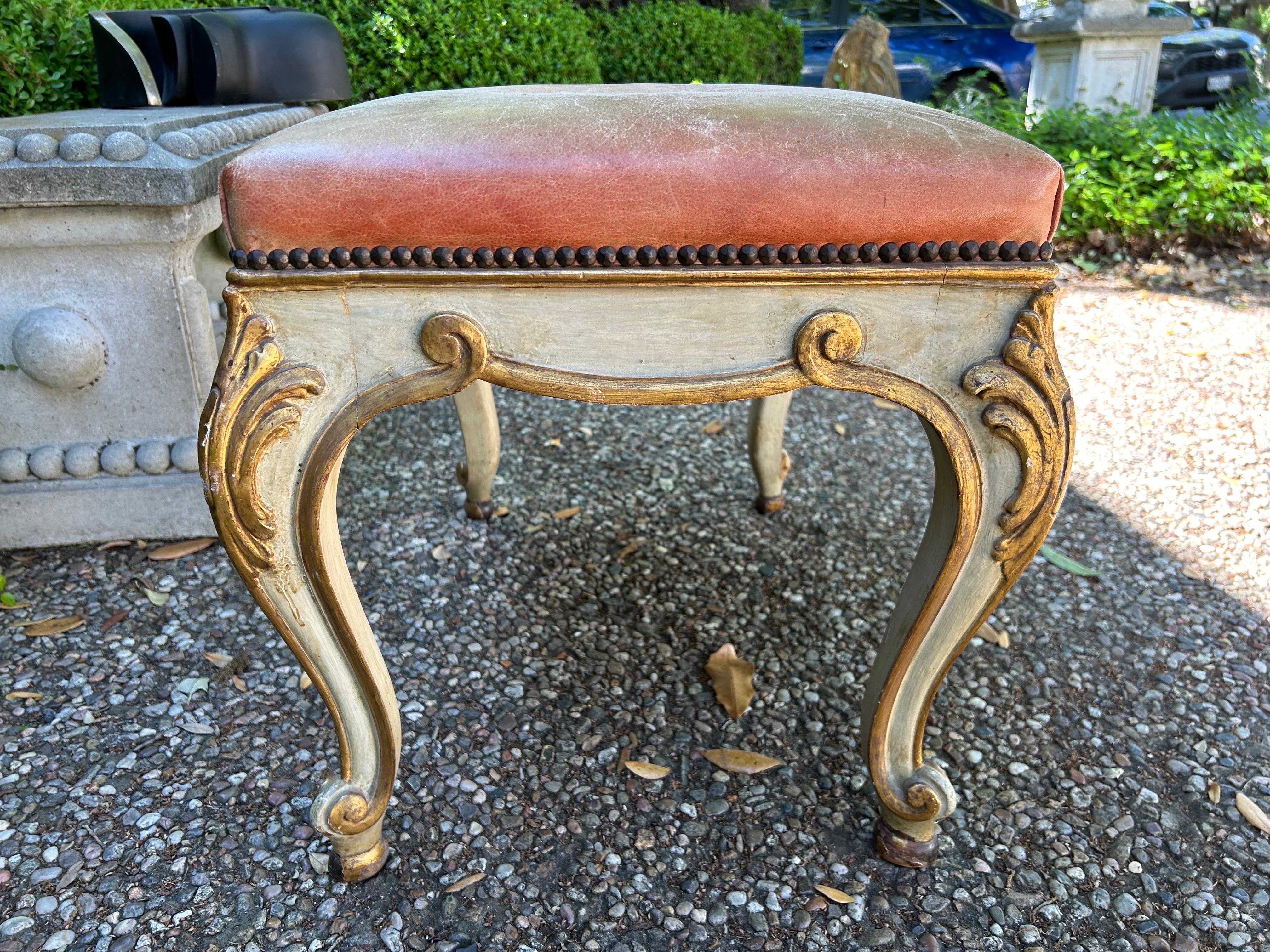 Leather Pair Of 19th Century Italian Painted And Parcel Gilt Ottomans For Sale