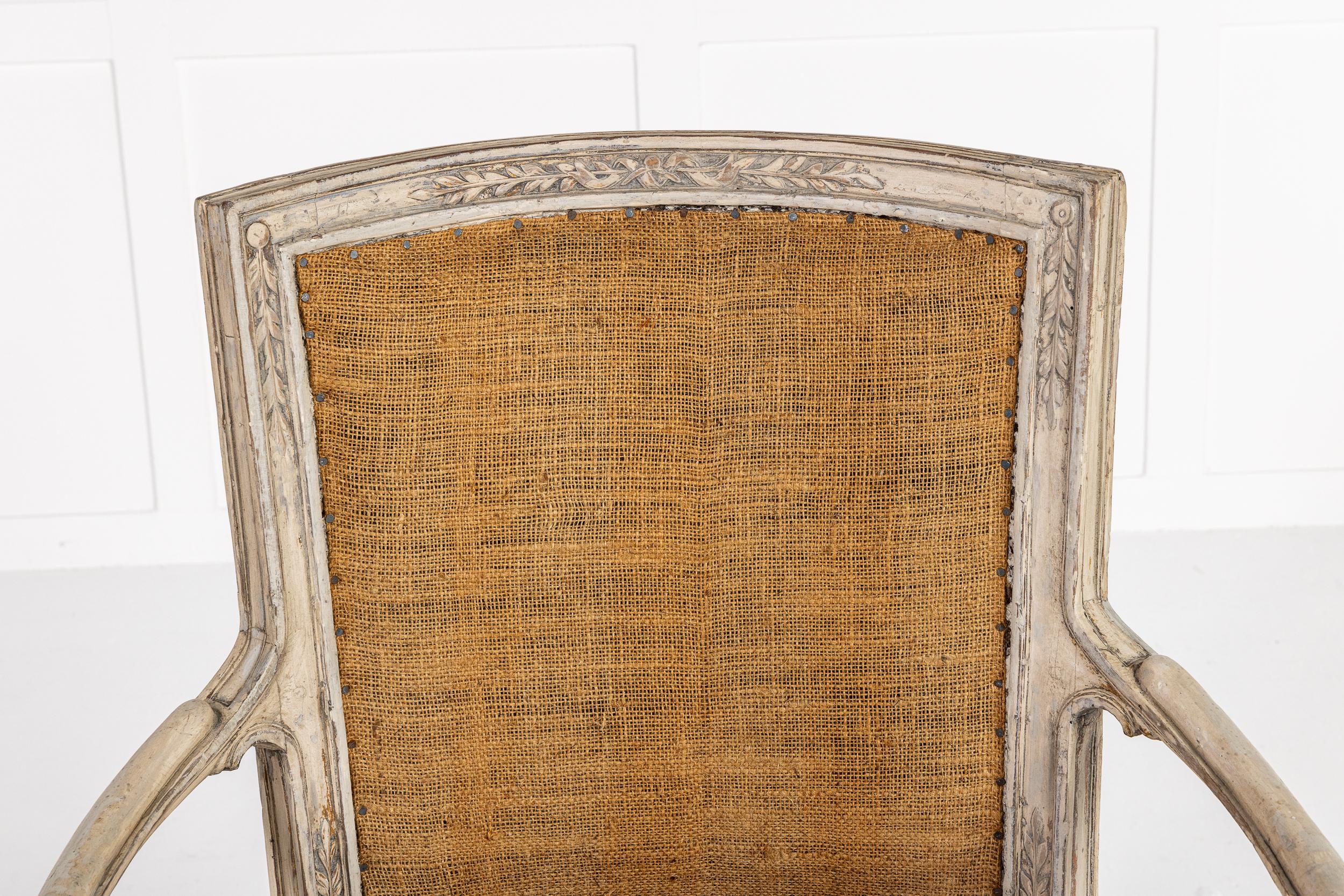 Peinture Paire de fauteuils peints italiens du 19ème siècle en vente