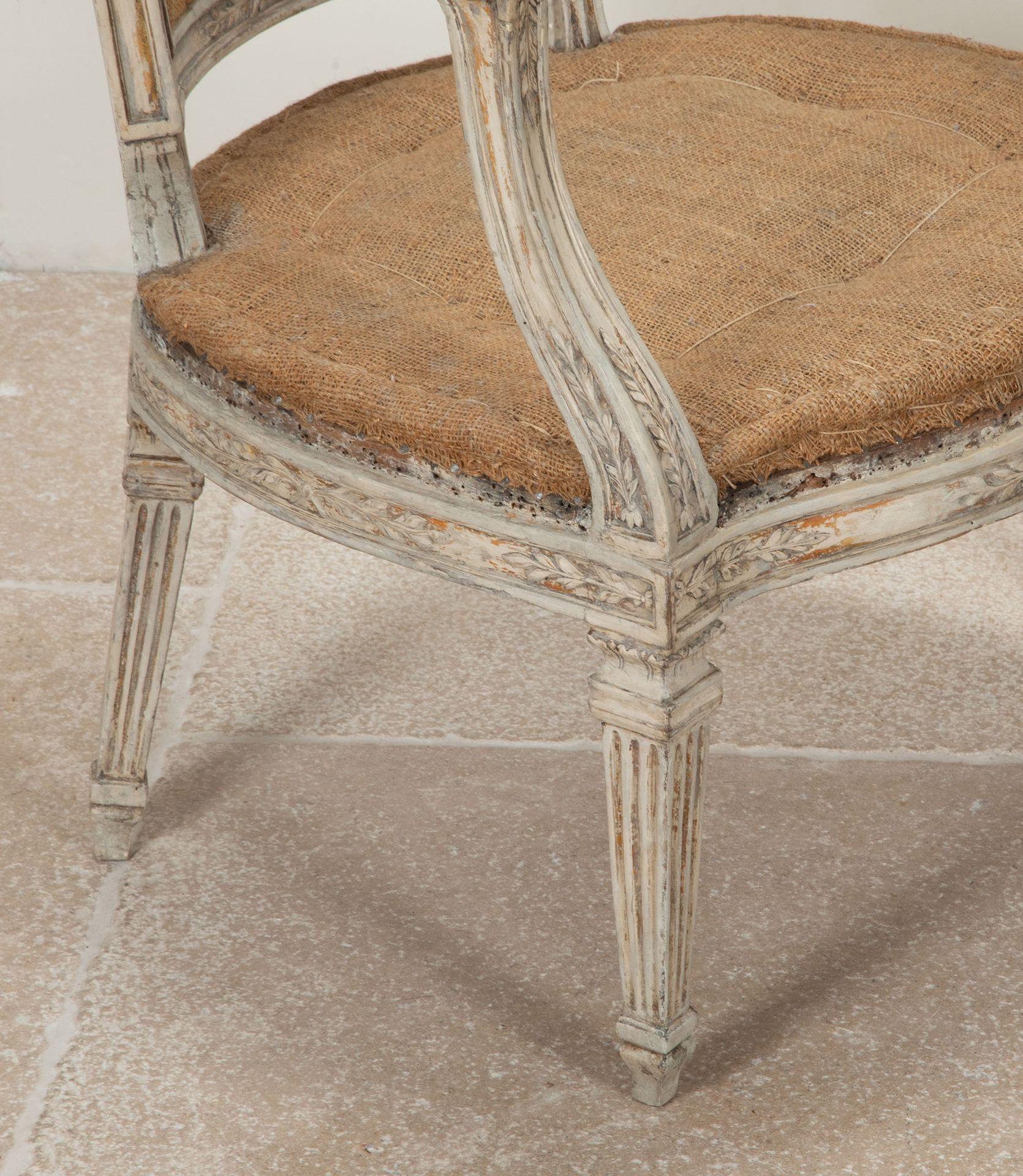 Pair of 19th Century Italian Painted Armchairs (Polster) im Angebot