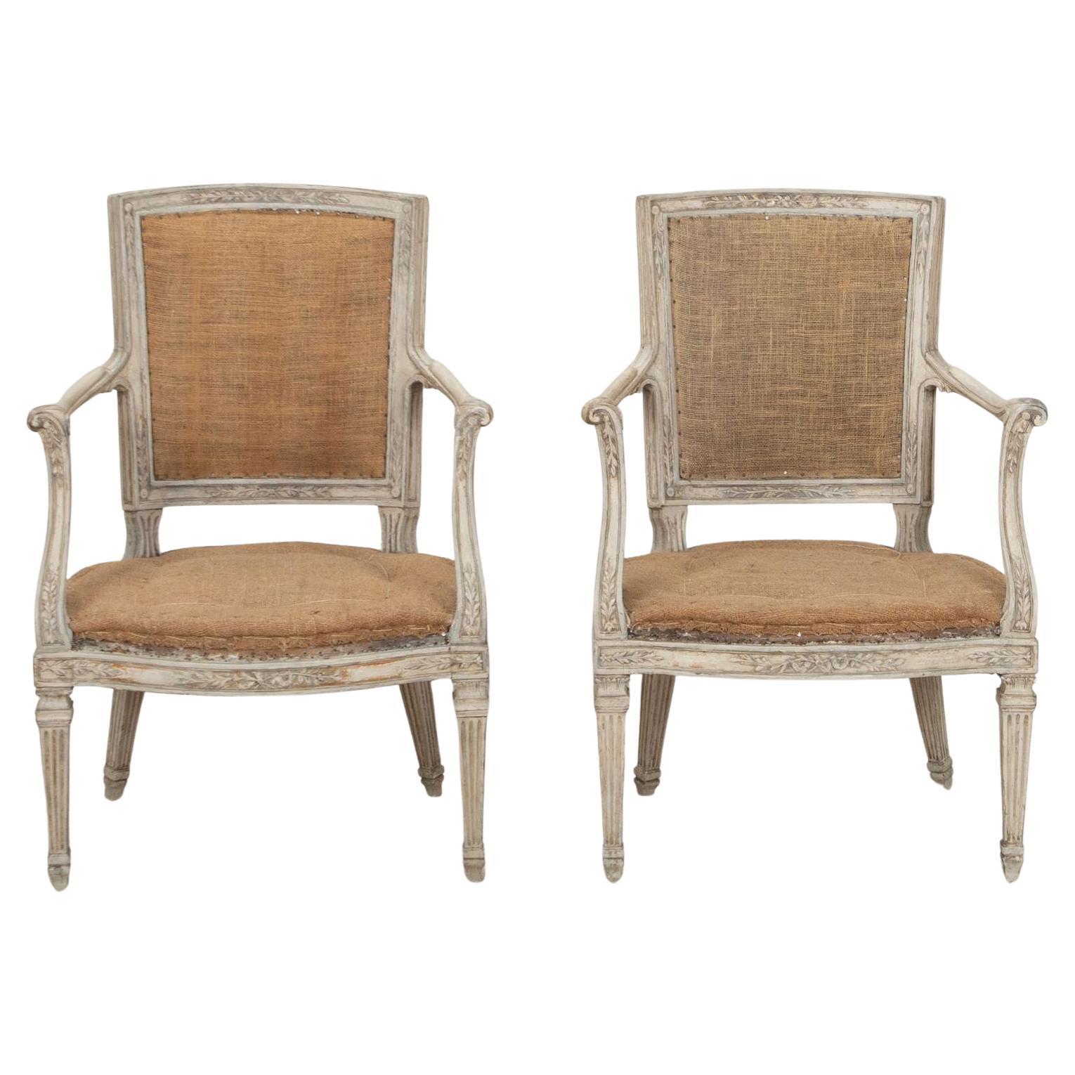 Pair of 19th Century Italian Painted Armchairs im Angebot