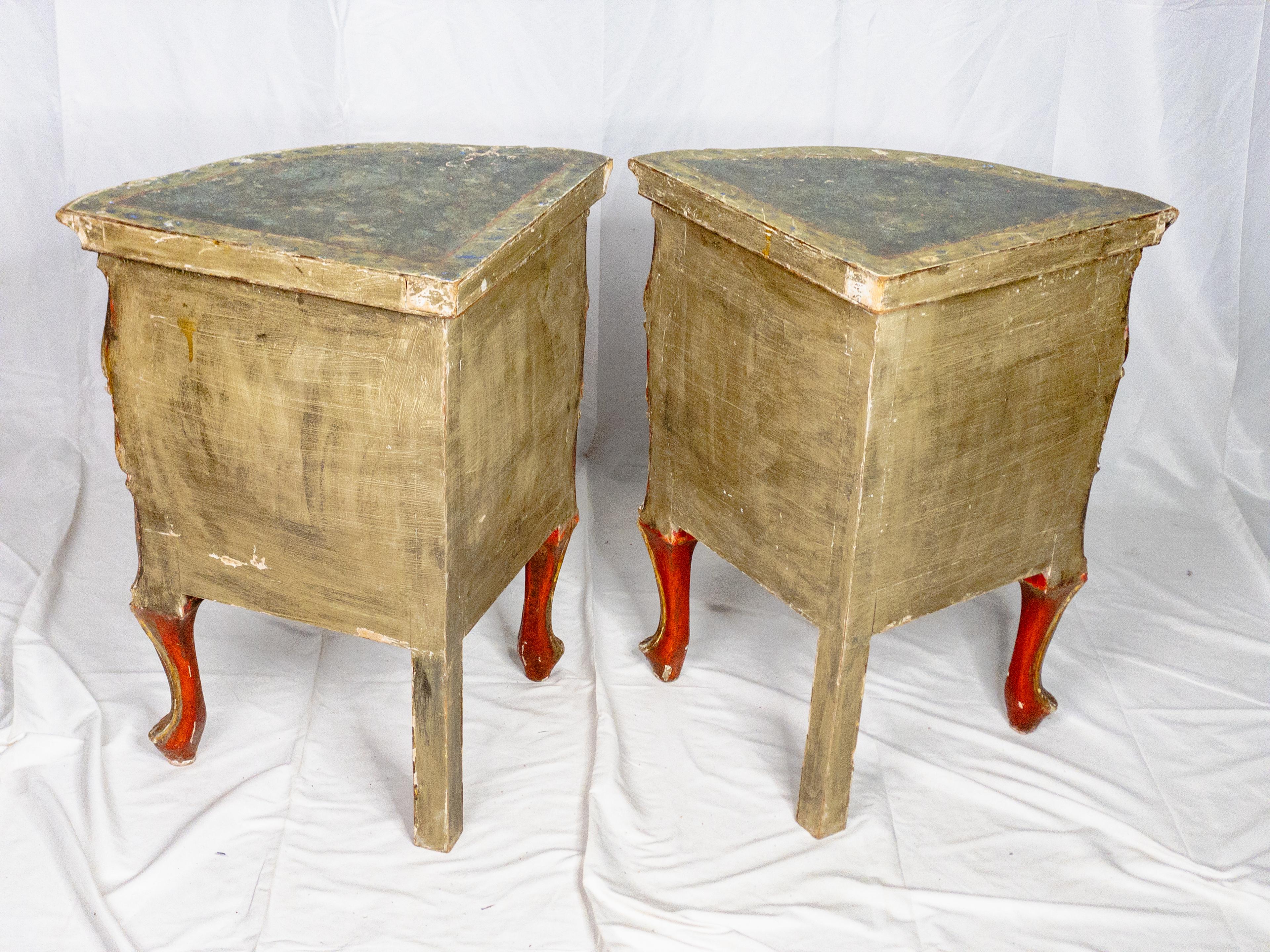 Rococo Pair of 19th Century Italian Painted Chests For Sale