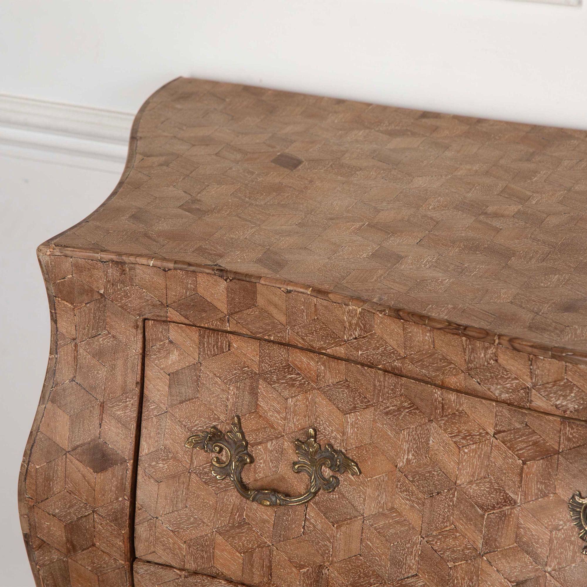Pair of 19th Century Italian Parquetry Commodes For Sale 4
