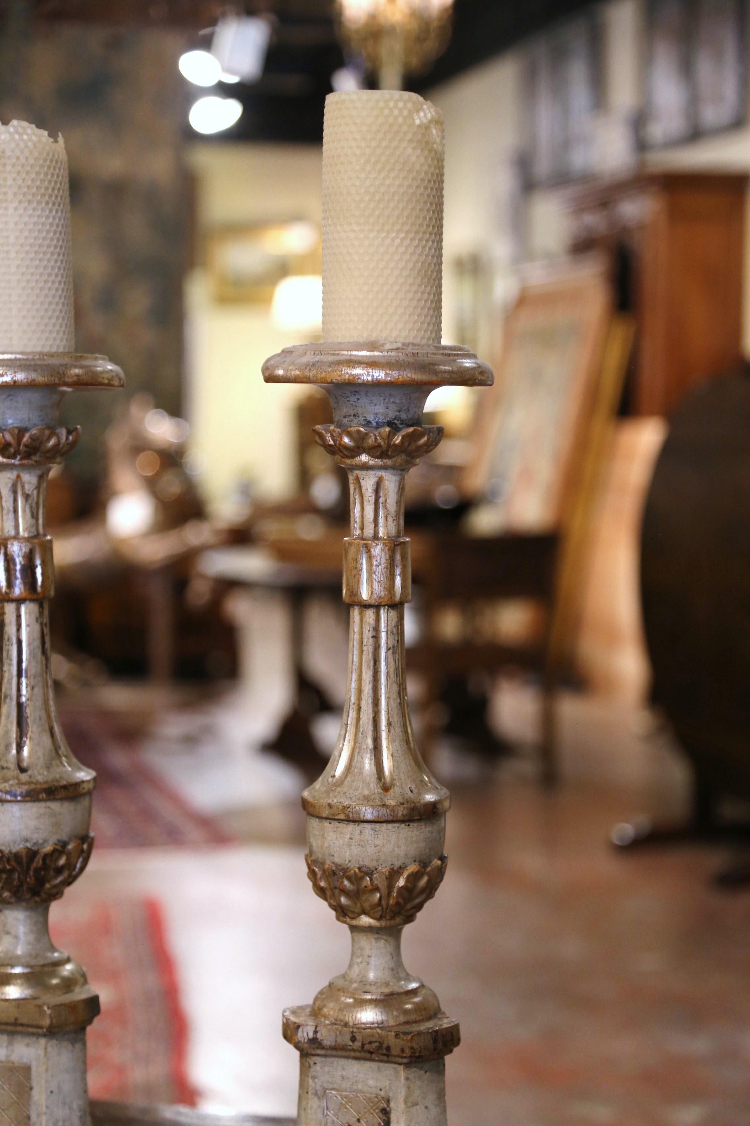 Pair of 19th Century Italian Polychrome Carved Giltwood and Painted Candlesticks For Sale 2