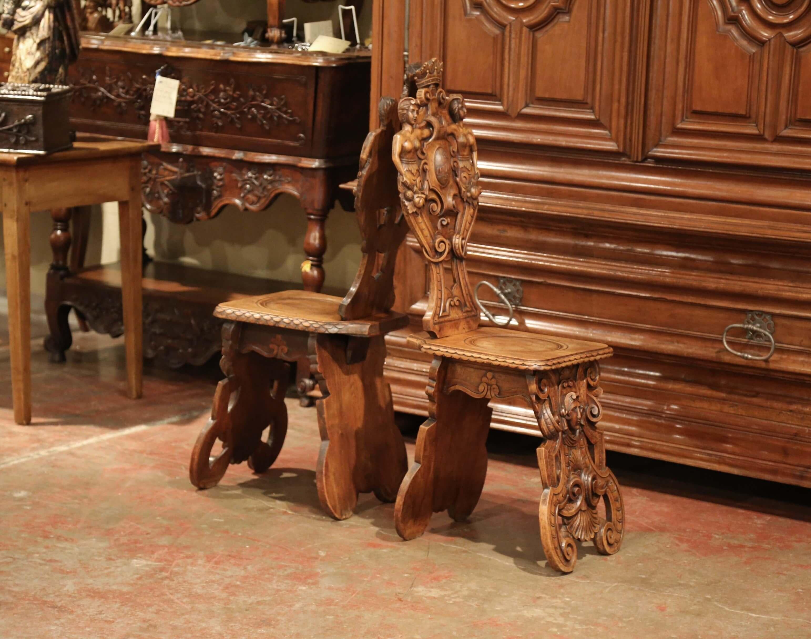 Pair of 19th Century Italian Renaissance Carved Walnut Sgabello Hall Chairs For Sale 8