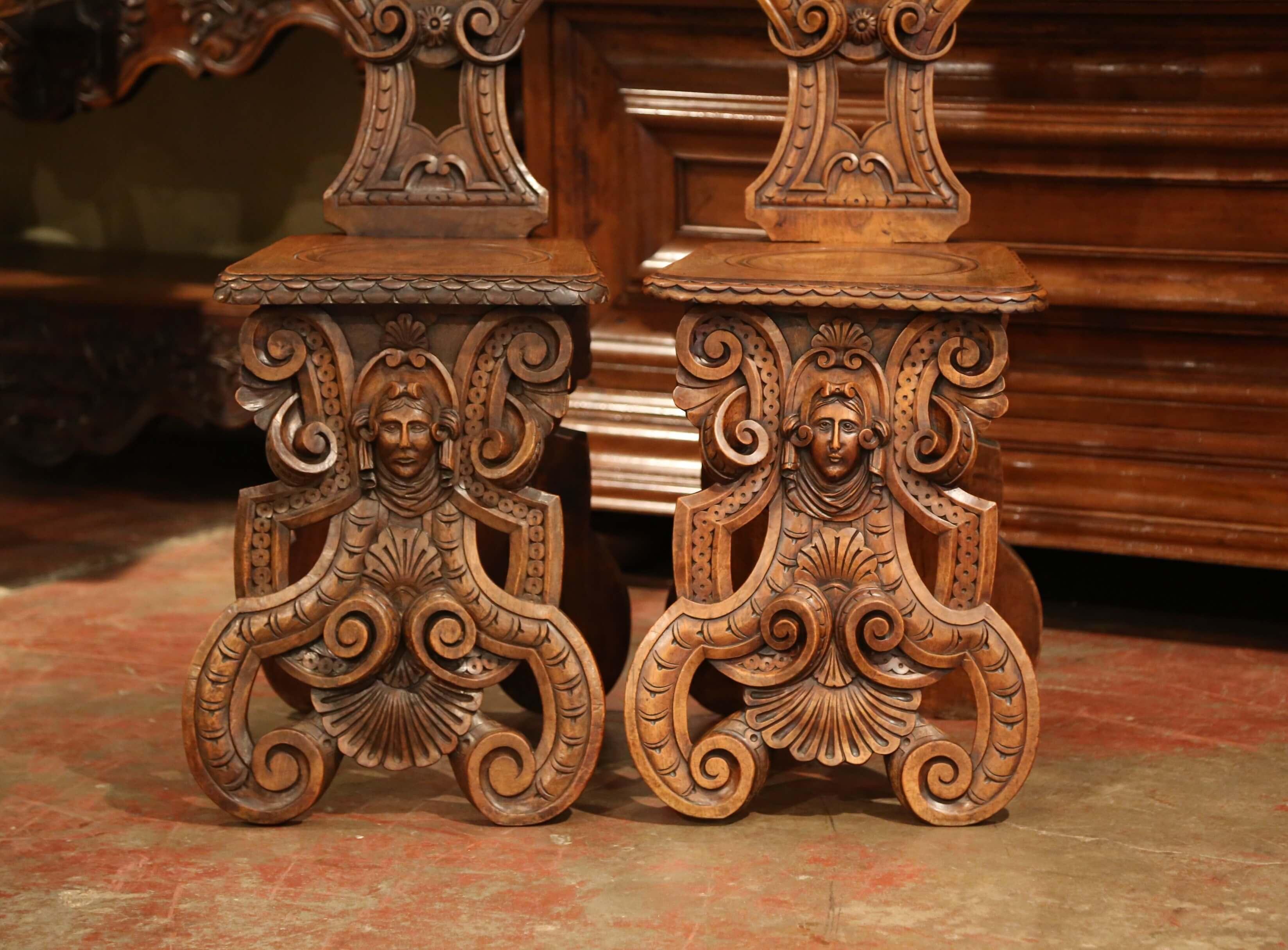 Pair of 19th Century Italian Renaissance Carved Walnut Sgabello Hall Chairs In Excellent Condition For Sale In Dallas, TX