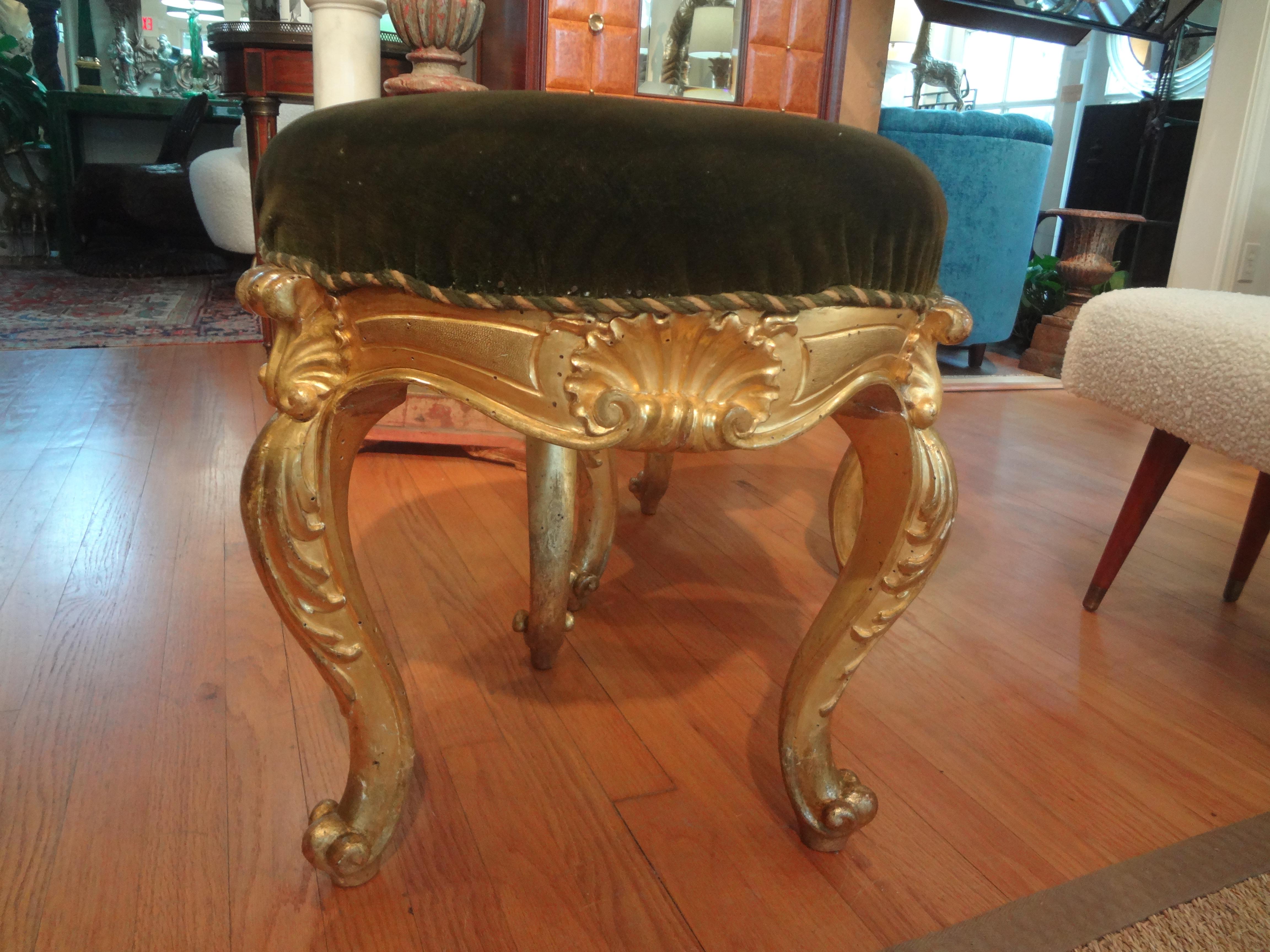 Pair of 19th Century Italian Regence Style Giltwood Ottomans For Sale 3