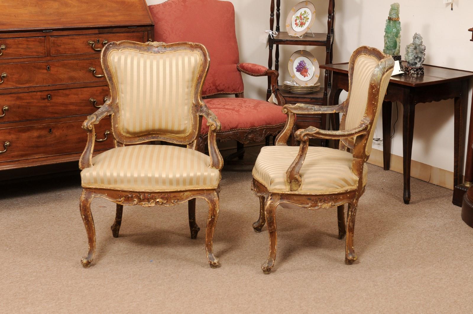 Pair of 19th Century Italian Rococo Painted Armchairs For Sale 4