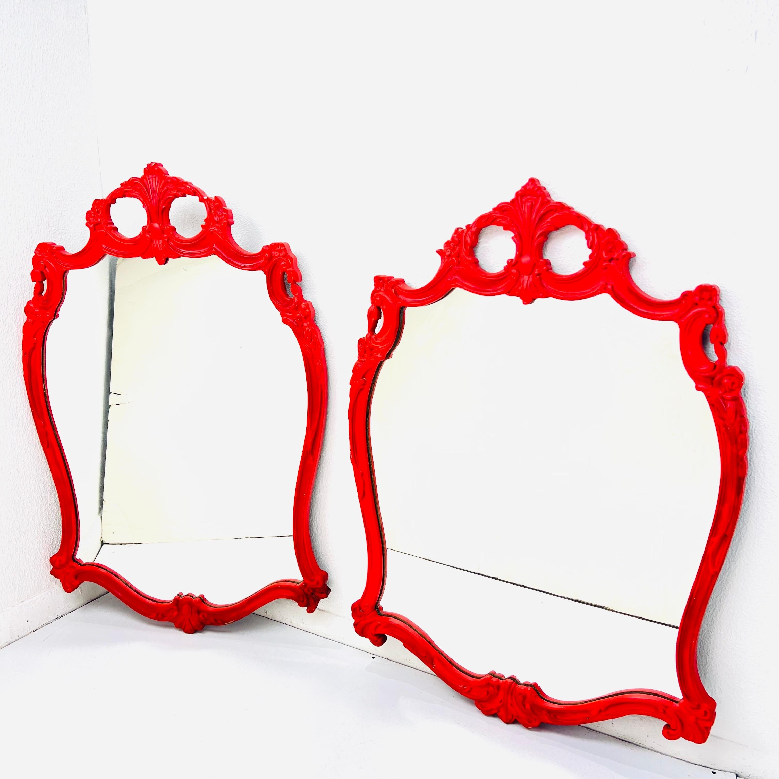 Pair of 19th Century Italian Rococo Style Wall Mirrors For Sale 3