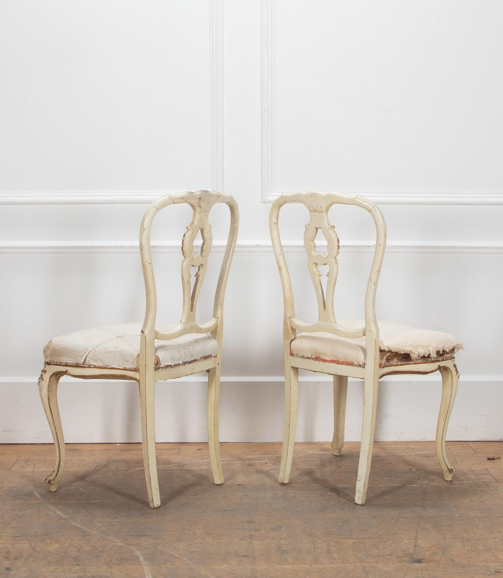 XIXe siècle Paire de chaises d'appoint italiennes du 19e siècle en vente