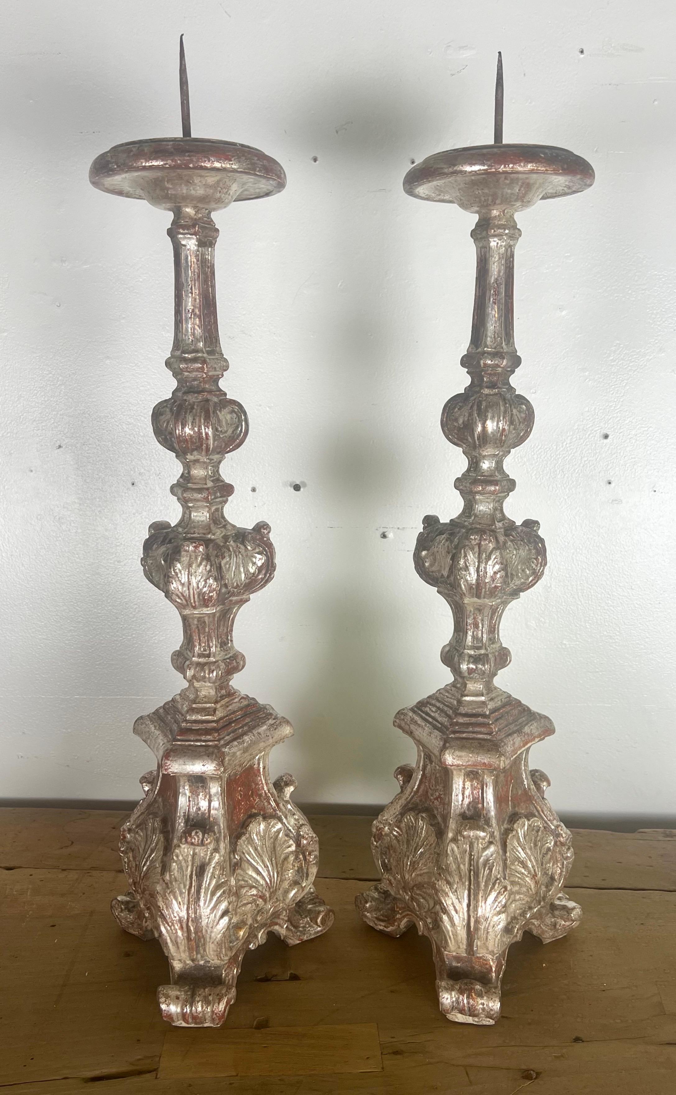 Paire de chandeliers italiens du 19ème siècle en argent doré en vente 3