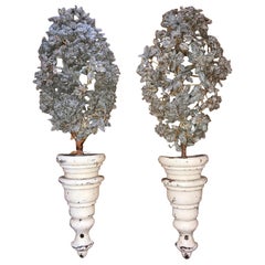 Pair of 19th Century Italian Wall-Mounted Beaded Reflectors or Garnitures