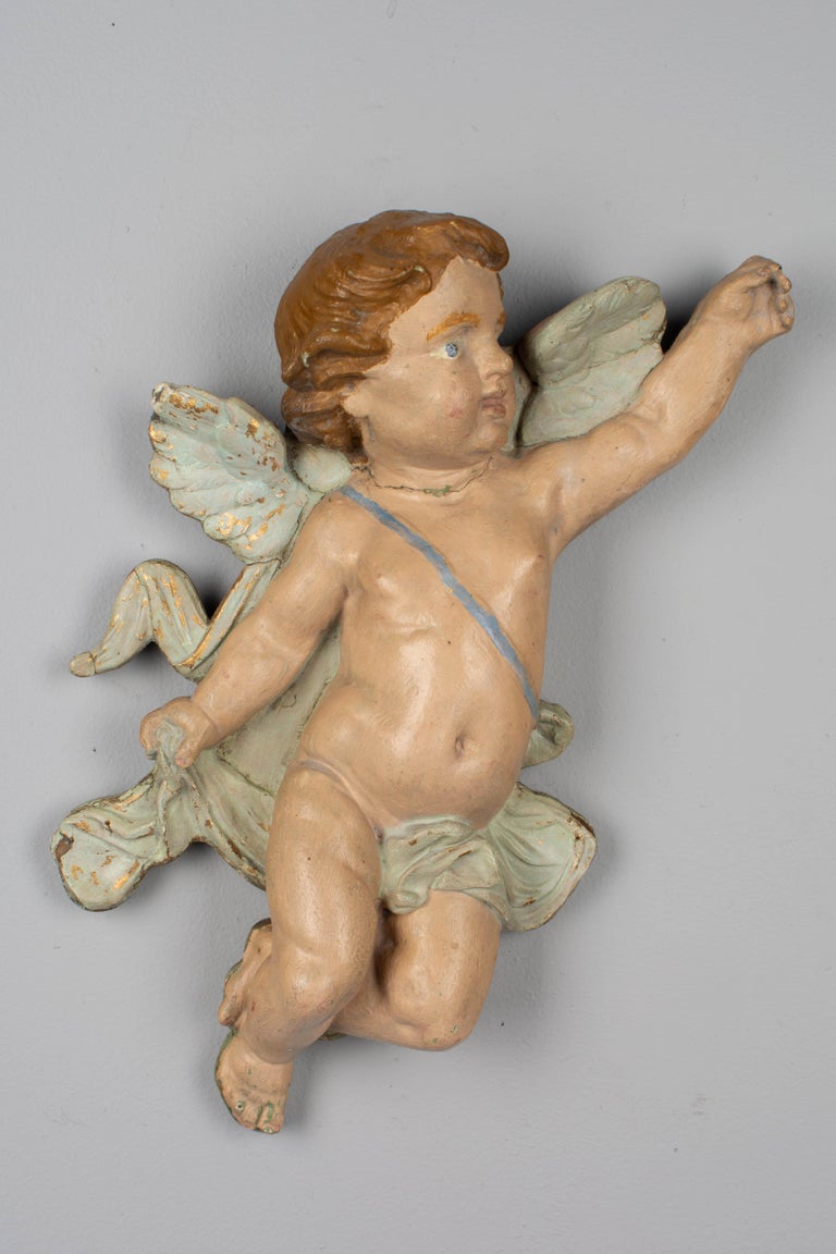 Pair of 19th Century Italian Winged Putti Wall Sculptures For Sale 3