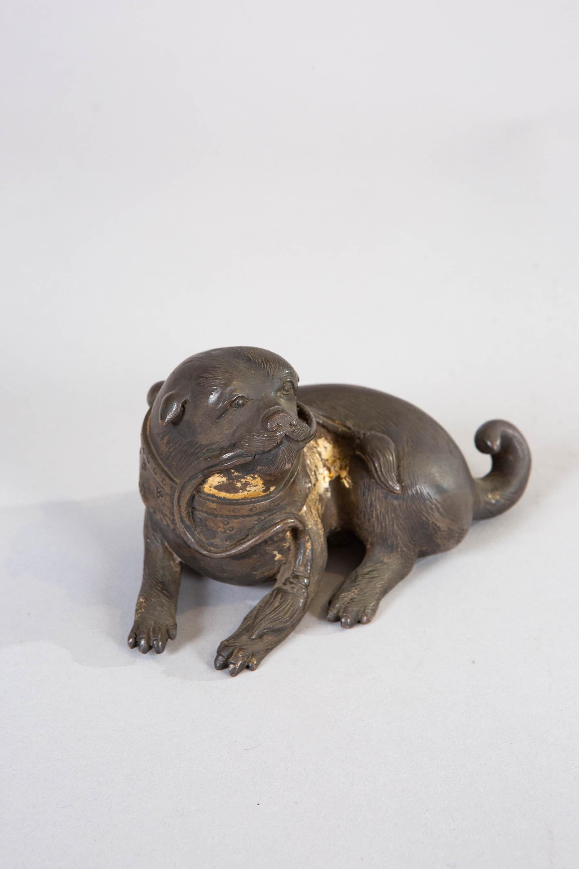 Pair of 19th Century Japanese Bronze Playful Puppies In Good Condition For Sale In Hudson, NY