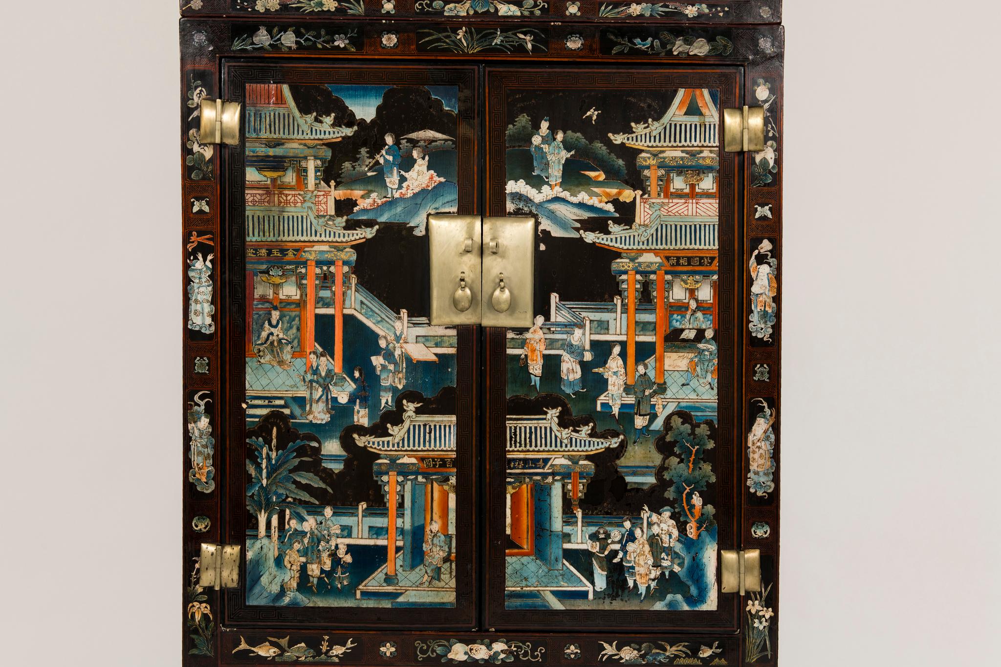 Pair of Early 20th Chinese Ming Style Painted Cabinets In Good Condition In Houston, TX