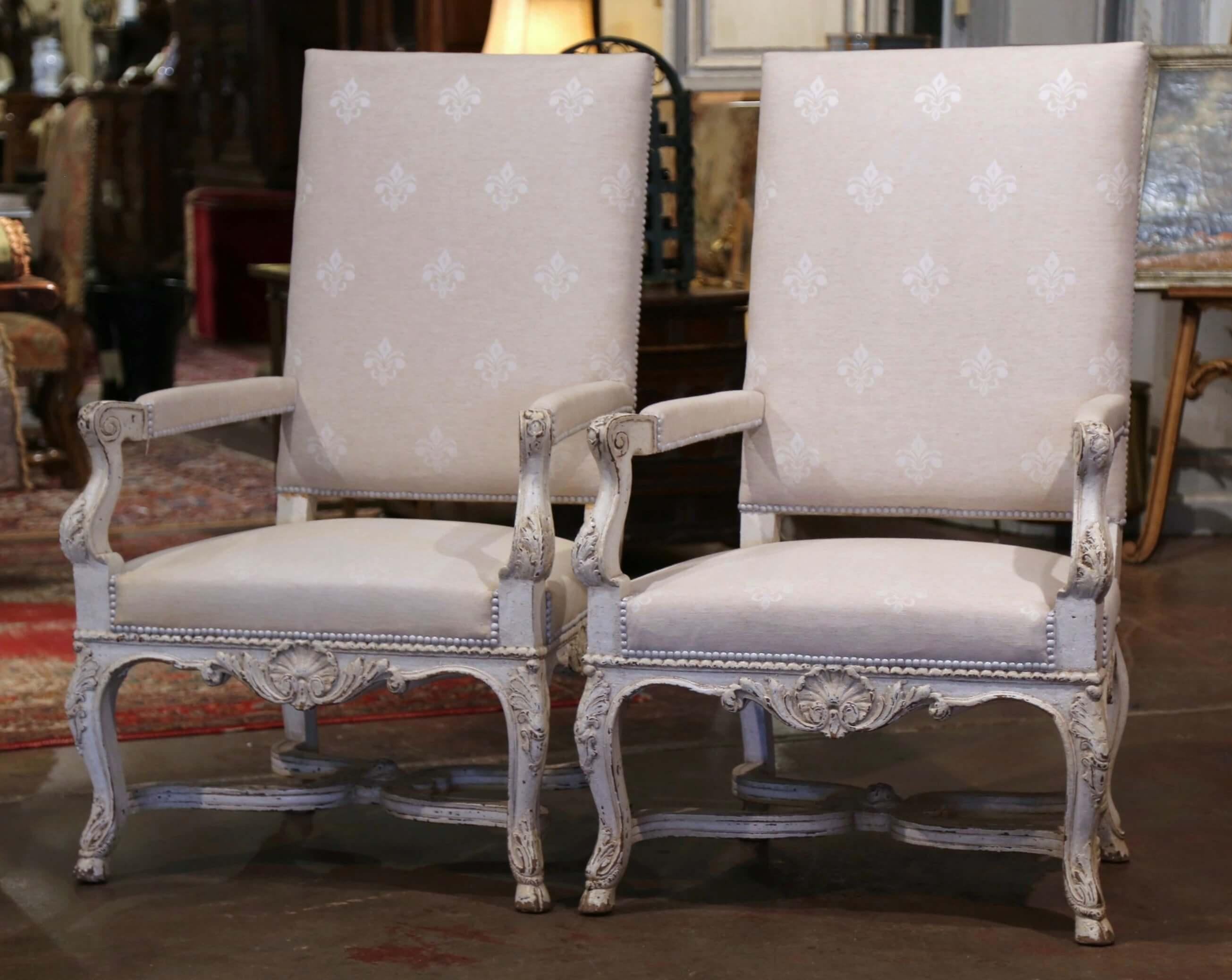 Pair of 19th Century Louis XIV Carved Painted Armchairs with Fleur-de-Lys Fabric In Excellent Condition For Sale In Dallas, TX