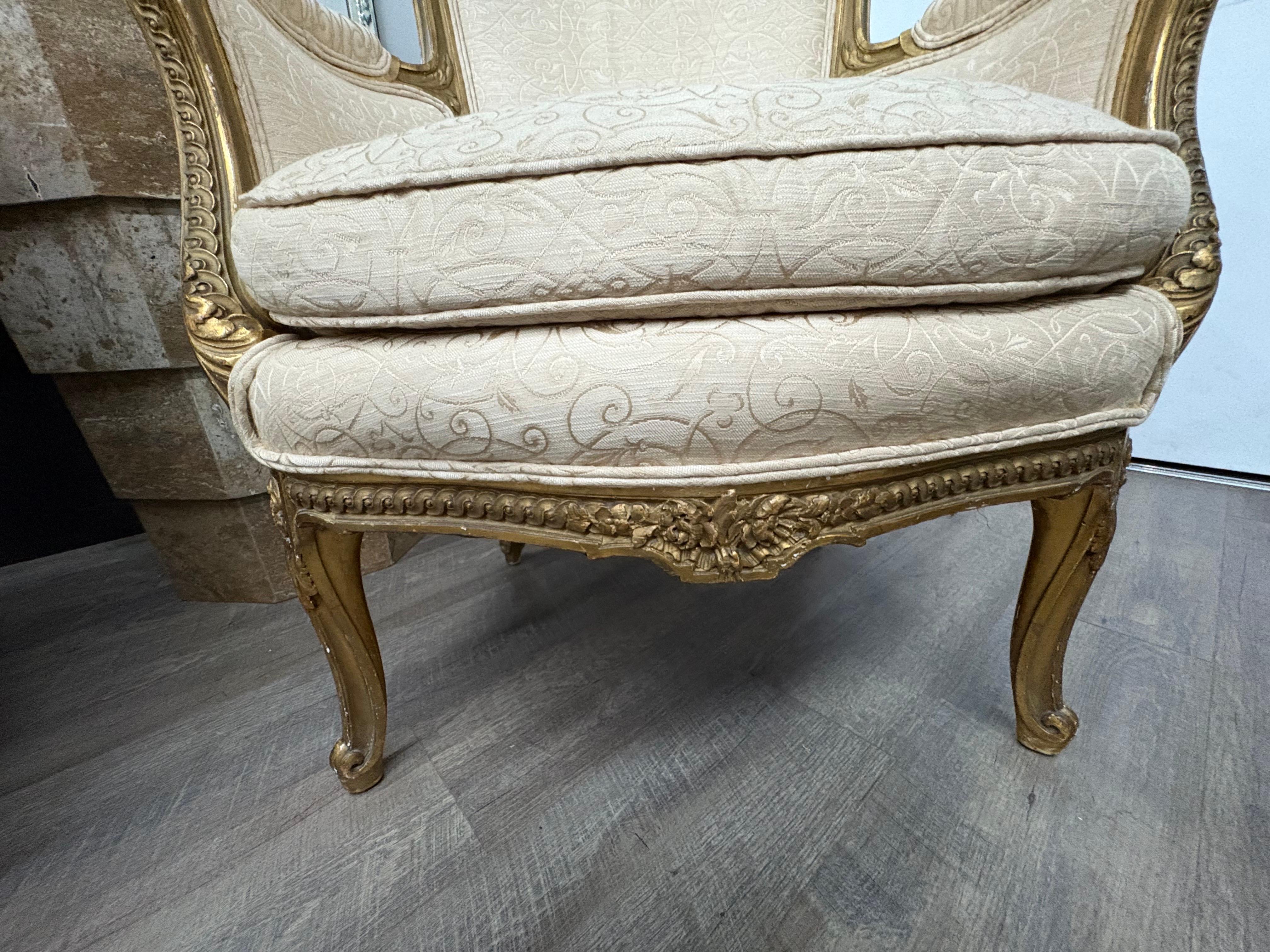 Pair Of 19th Century Louis XV Giltwood Bergeres For Sale 1
