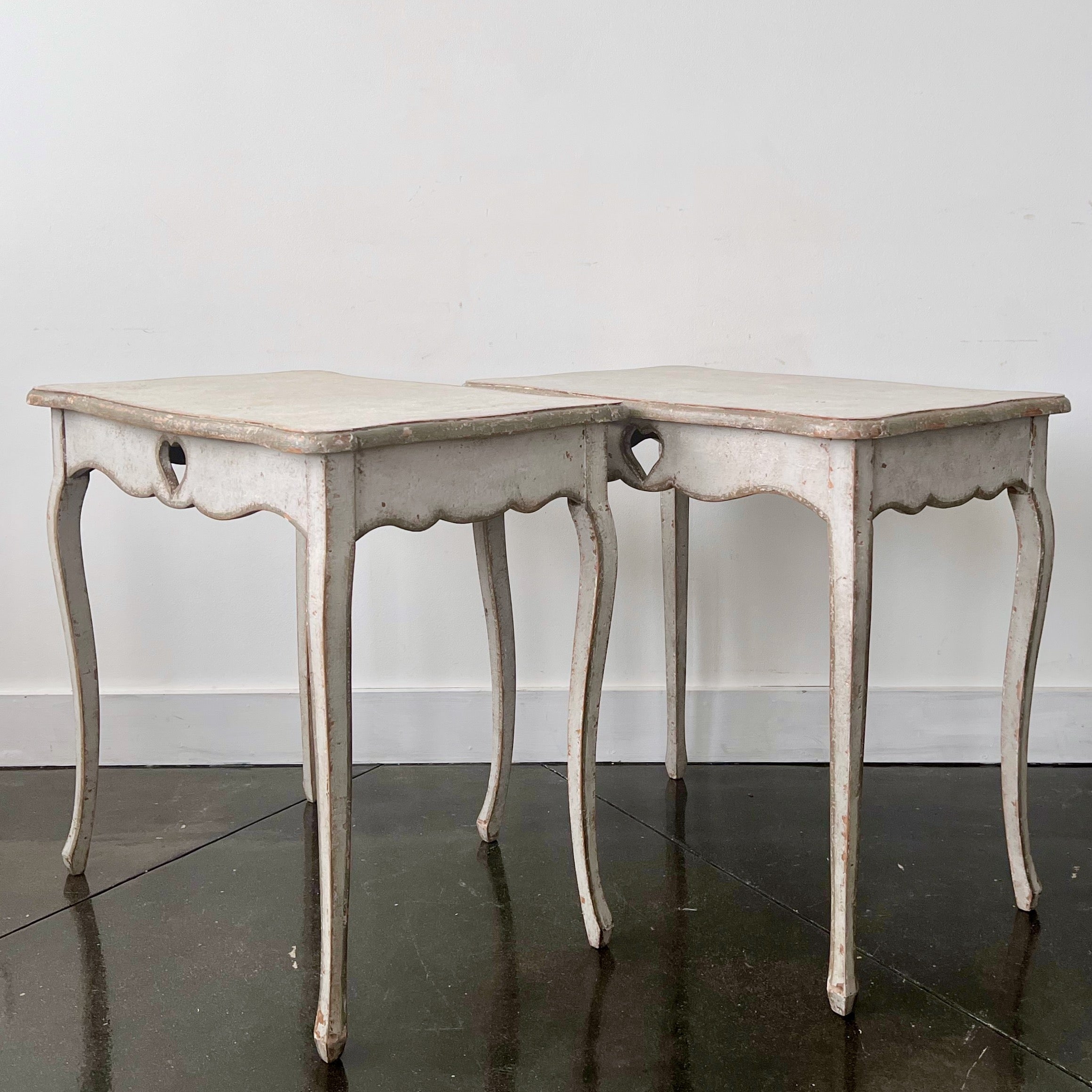 Pair of 19th Century Louis XV Style Painted Small Tables For Sale at