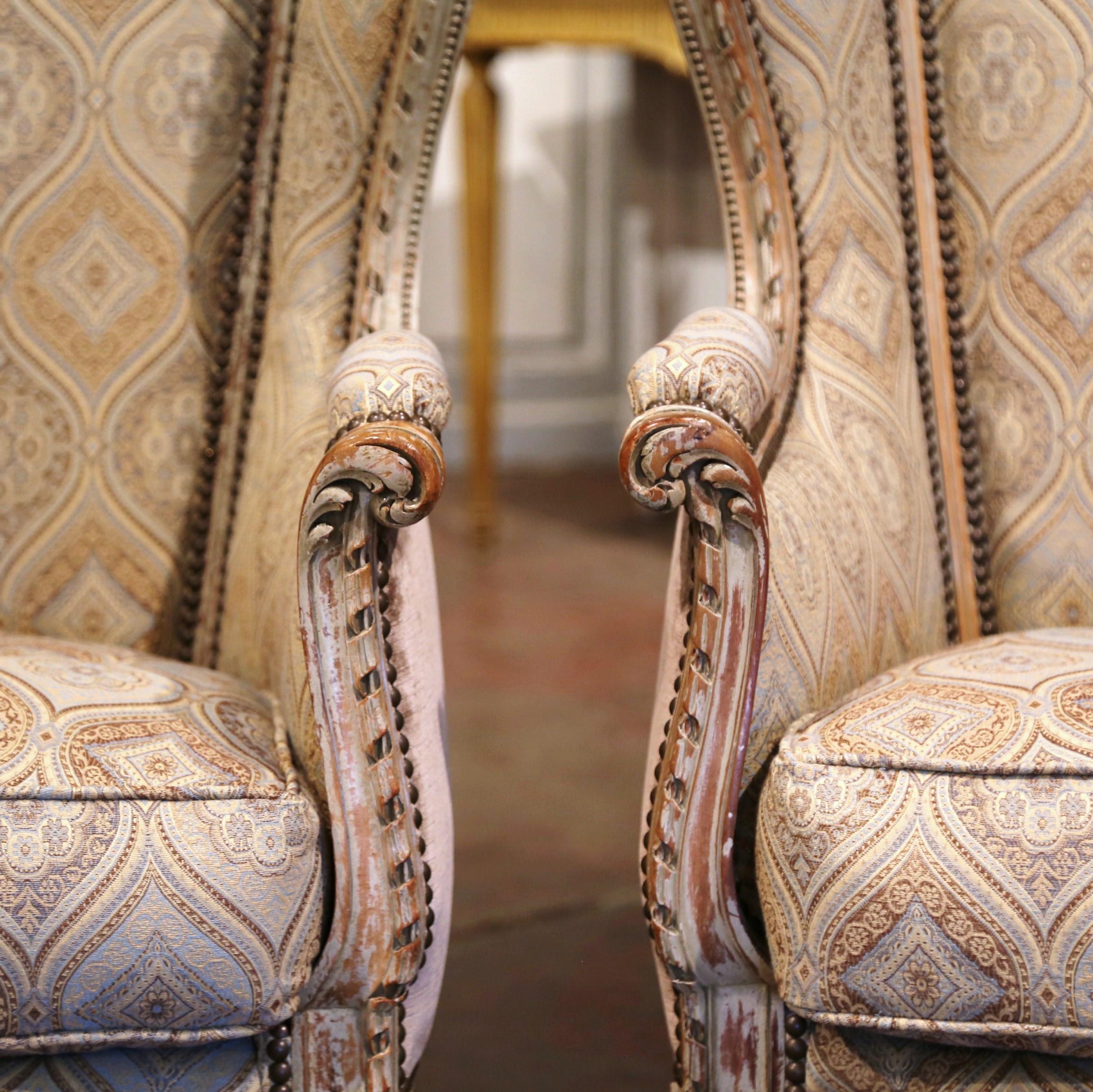 Pair of 19th Century Louis XVI Carved and Painted Ear Shape Fauteuils For Sale 3